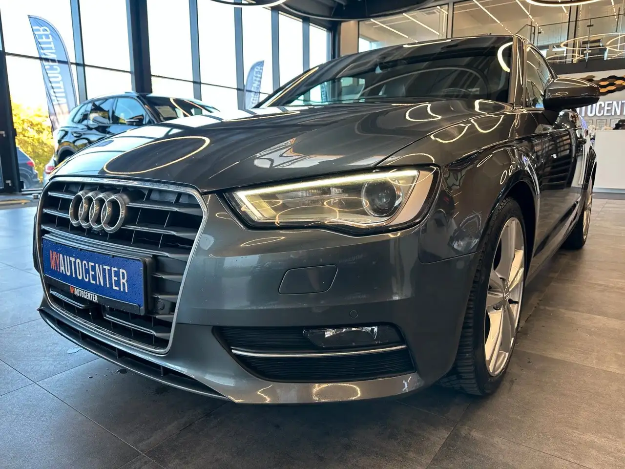 2015 Audi A3 *S line Sportpaket*ACC*NAVI*PDC*2-ZONEN*LEDER, photograph 4