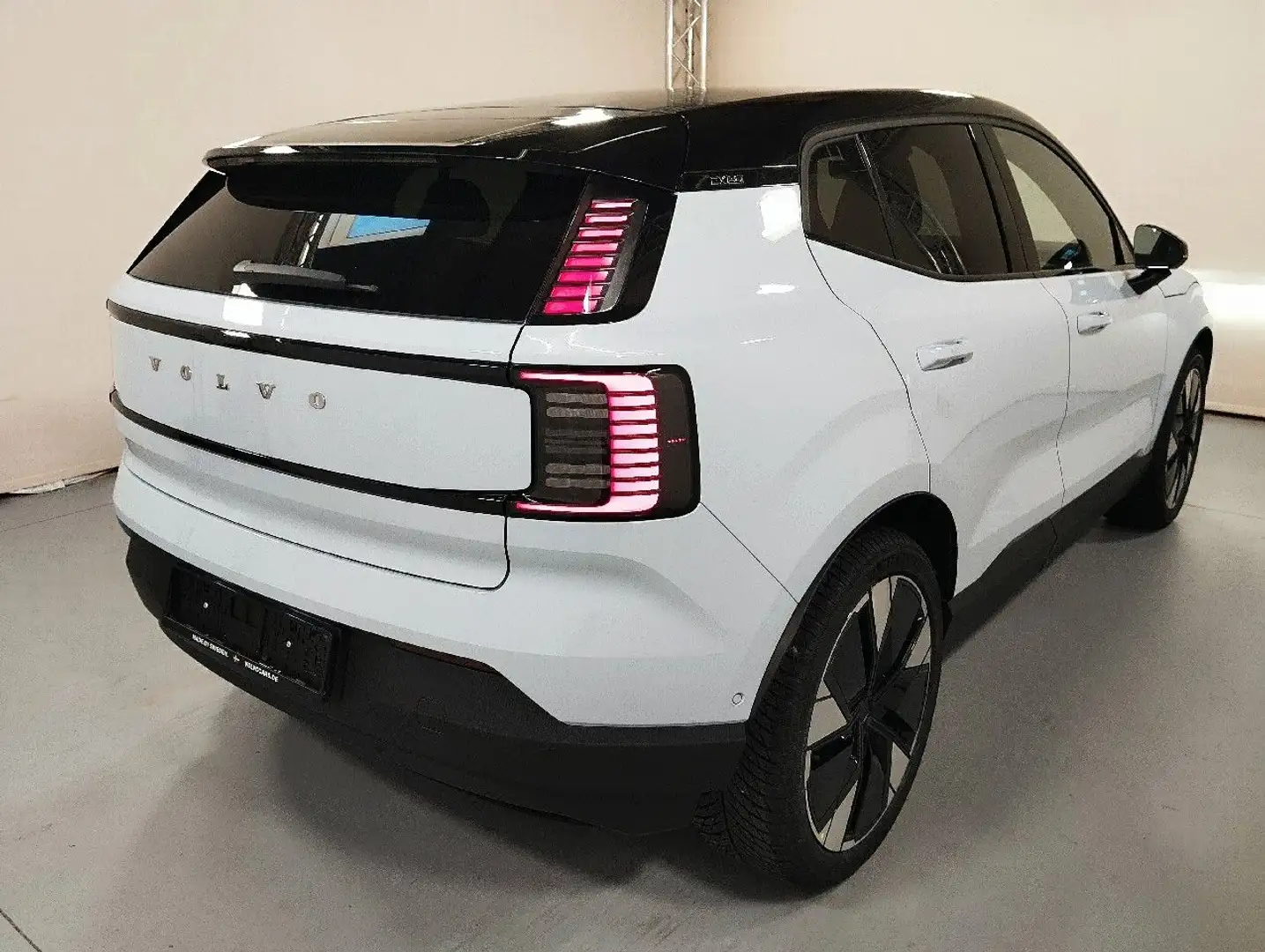 Volvo EX30 Ultra AWD Performance Pure Electric Alb - 2