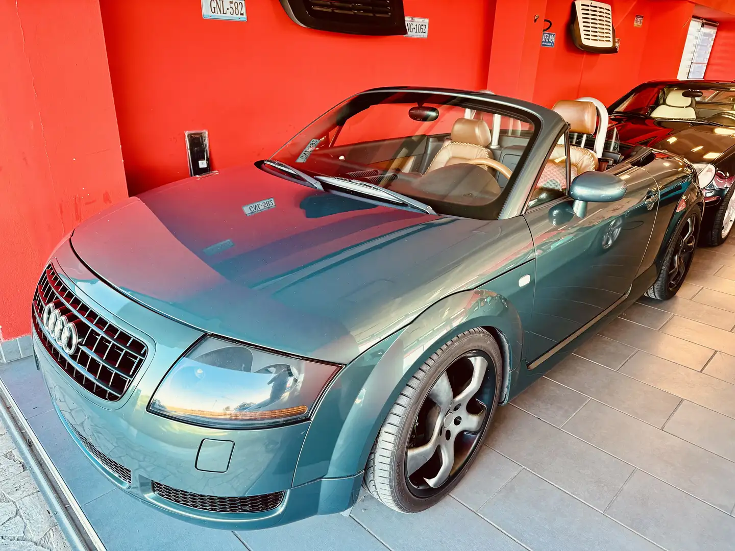 Audi TT Roadster 1.8t BASEBALL Grün - 1