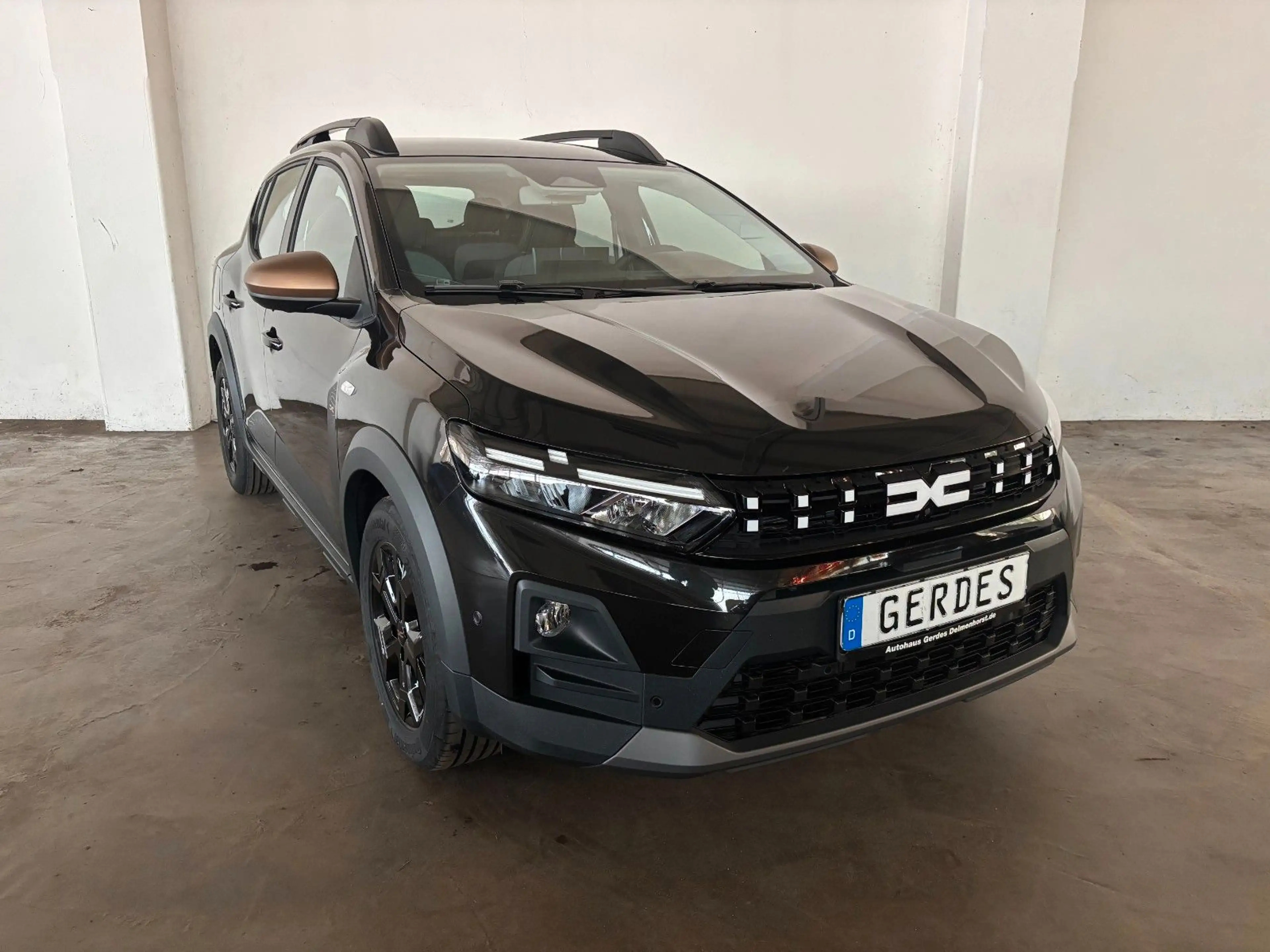 Dacia Sandero Stepway Extreme ECO-G 120 auto — photo 5