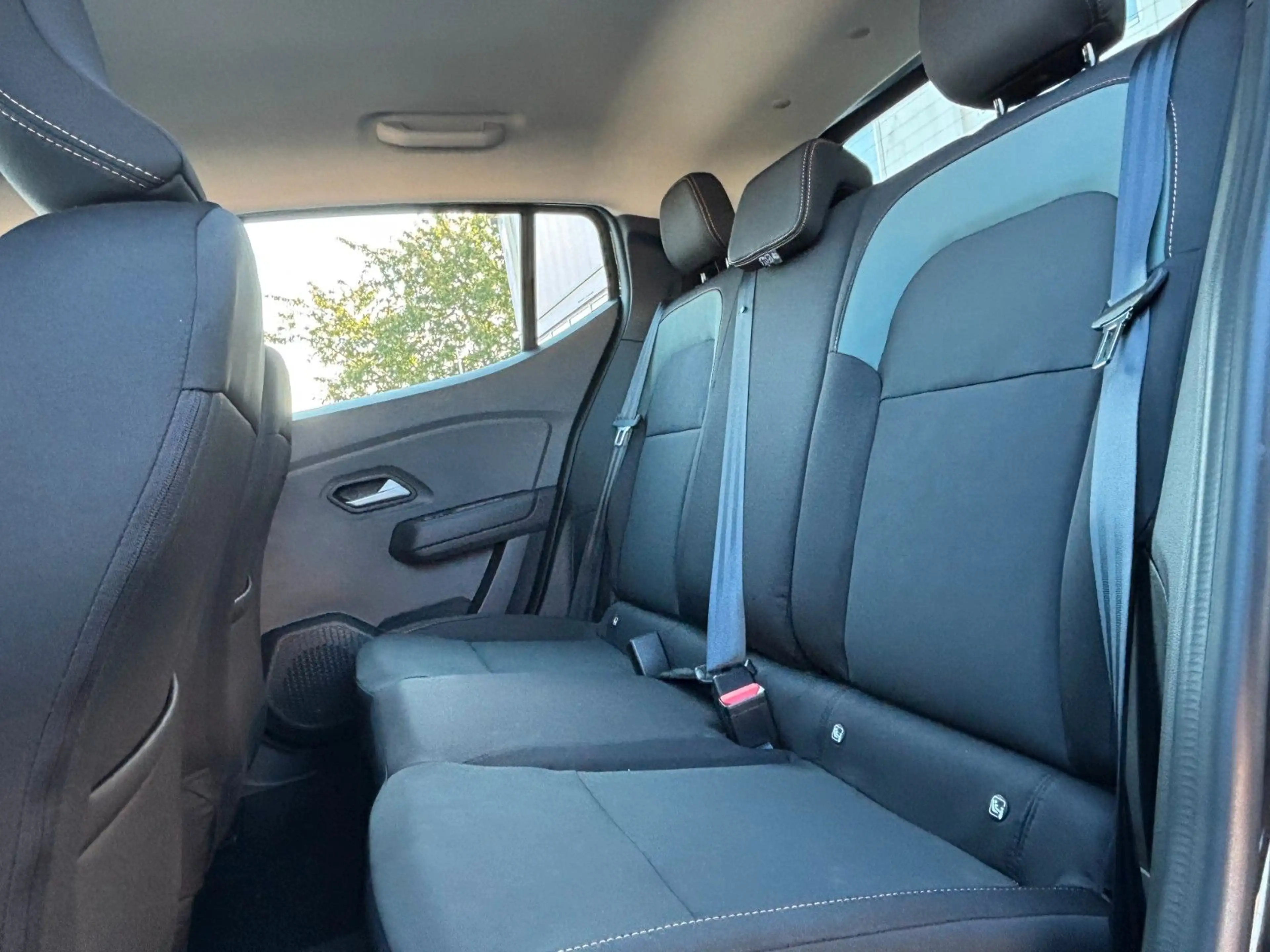 Dacia Sandero Stepway Extreme ECO-G 120 auto — photo 13