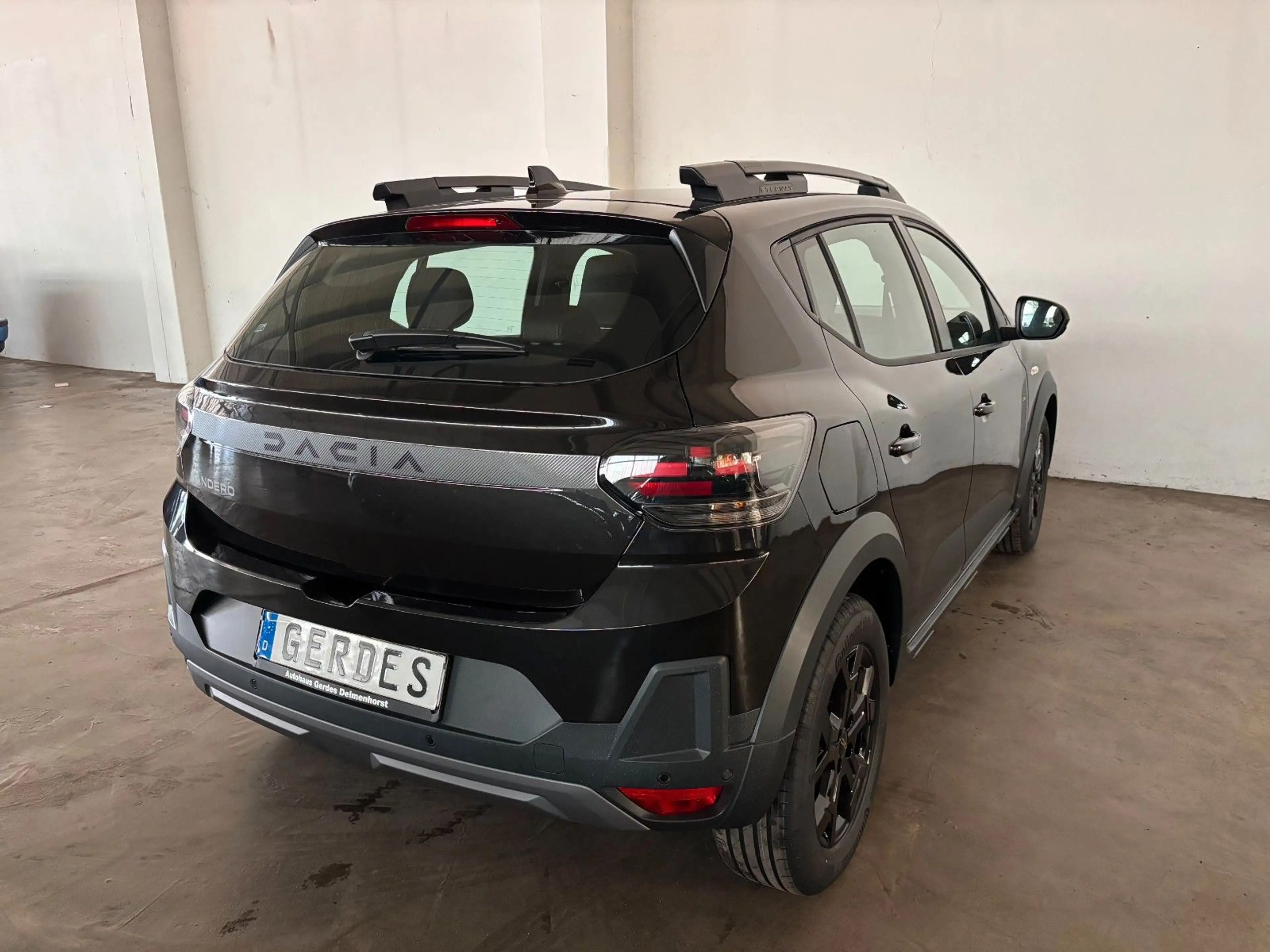 Dacia Sandero Stepway Extreme ECO-G 120 auto — photo 8