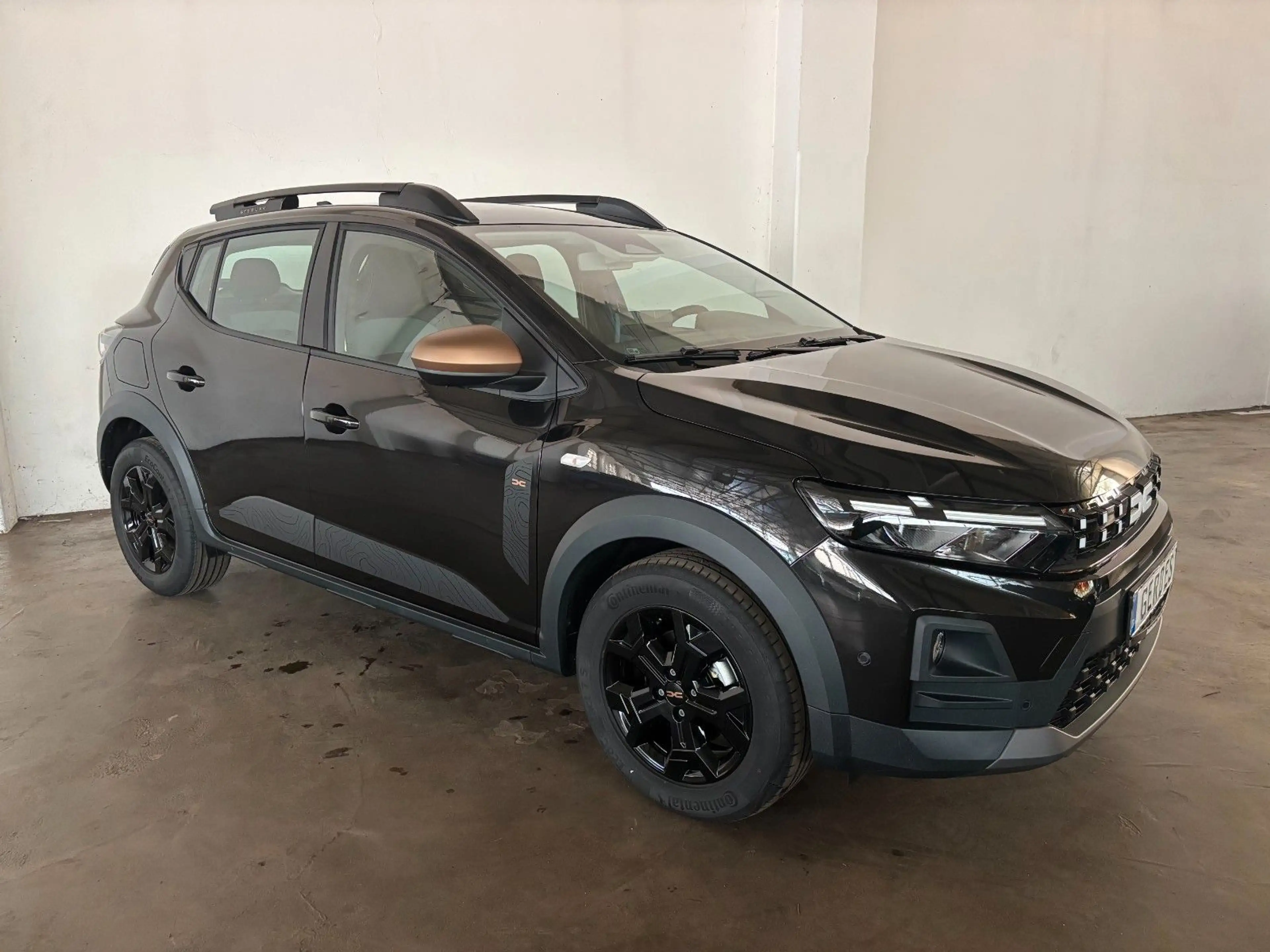 Dacia Sandero Stepway Extreme ECO-G 120 auto — photo 6