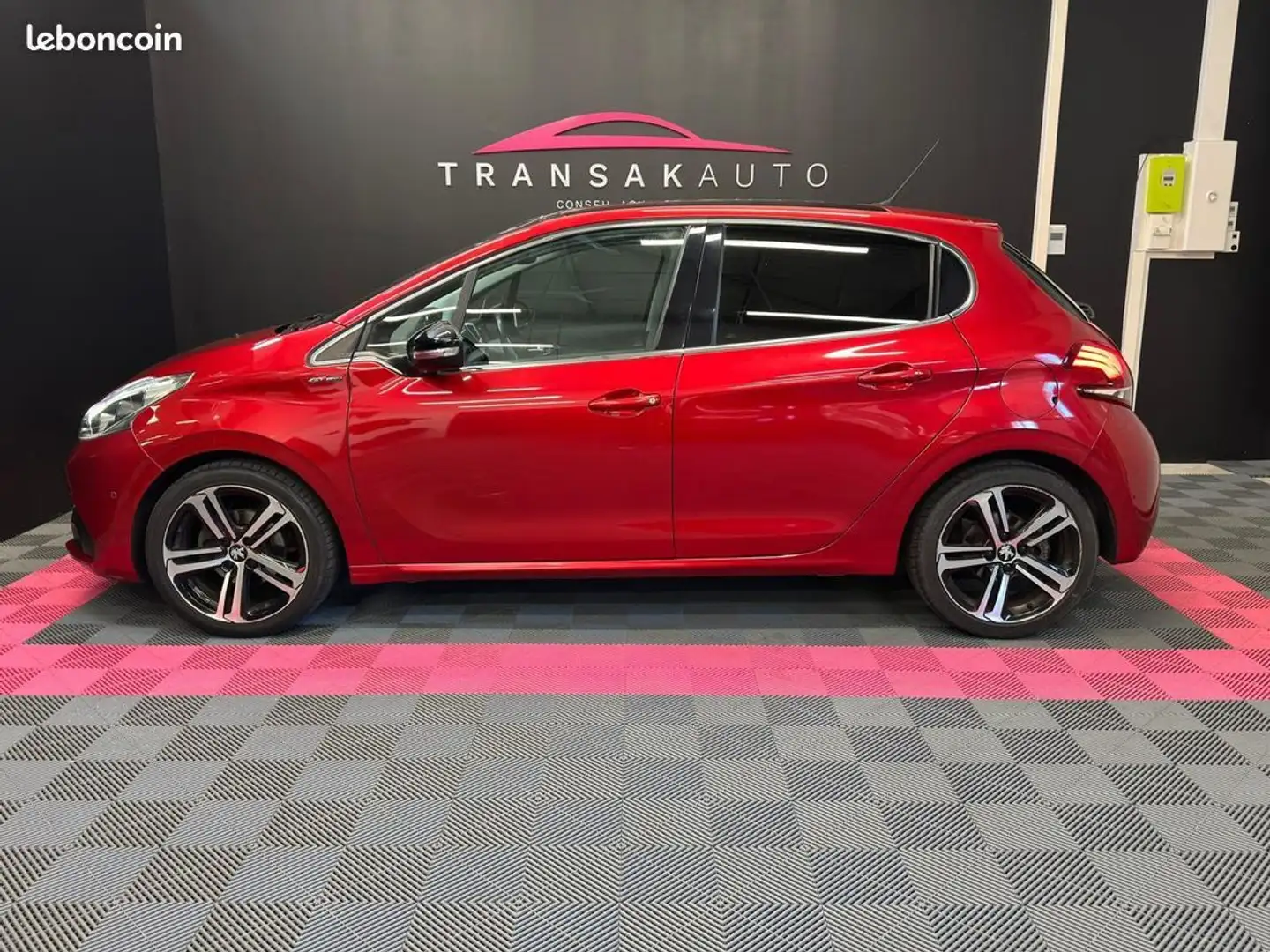 Peugeot 208 110ch BVM6 GT Line SECONDE MAIN DISTRIBUTION À JOU Rouge - 2