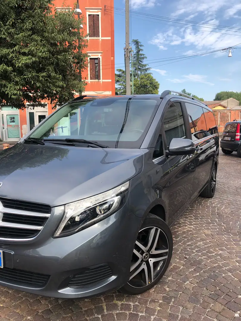 Mercedes-Benz V Classe V - W447 250 d Executive 4matic EL auto Grijs - 1