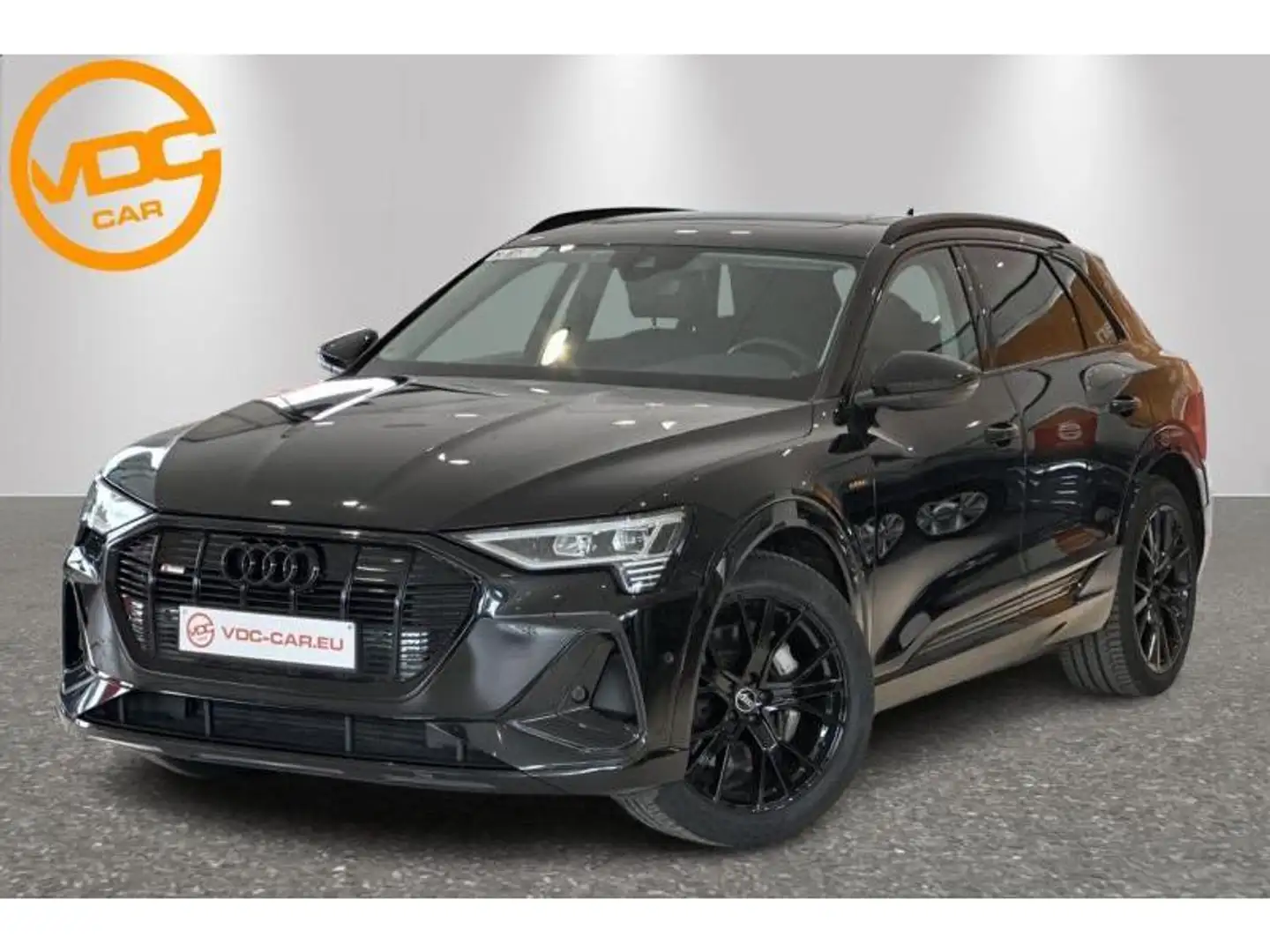 Audi e-tron 55 QUATTRO S-Line - Pano - Tre Zwart - 1