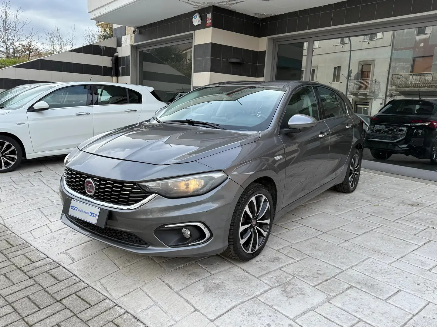 Fiat Tipo Tipo 5p 1.6 mjt Lounge s Gris - 1