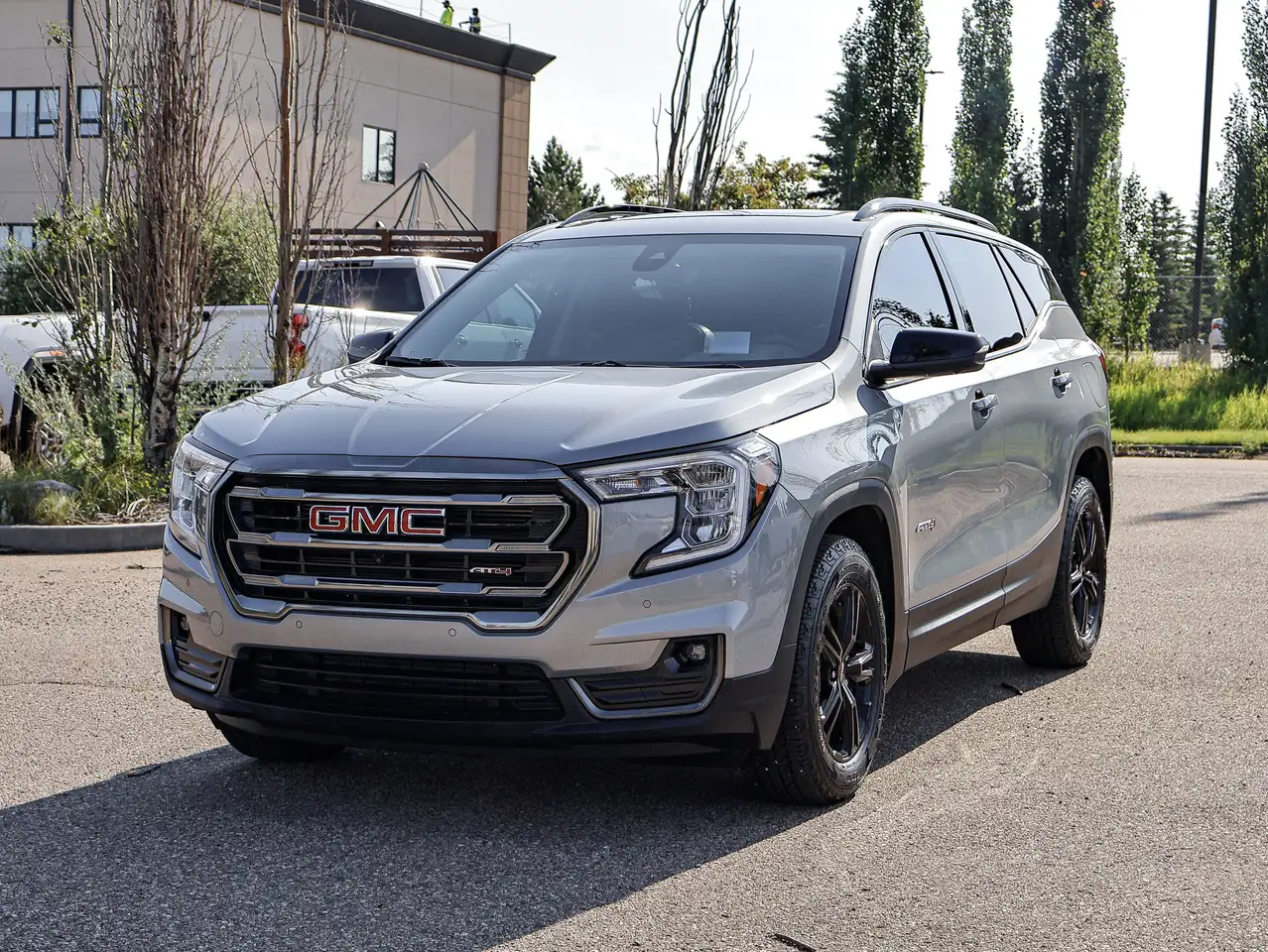 GMC Terrain photo GMC Terrain