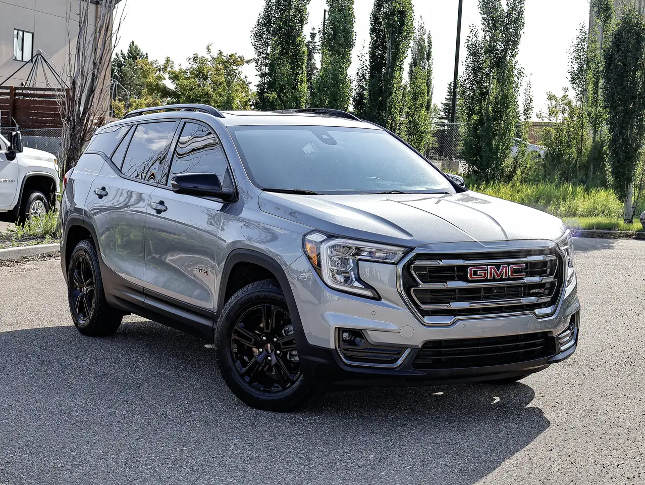 GMC Terrain photo GMC Terrain