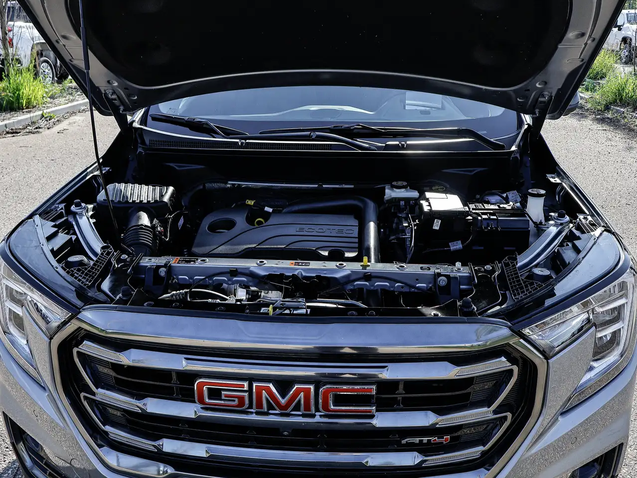 GMC Terrain photo GMC Terrain