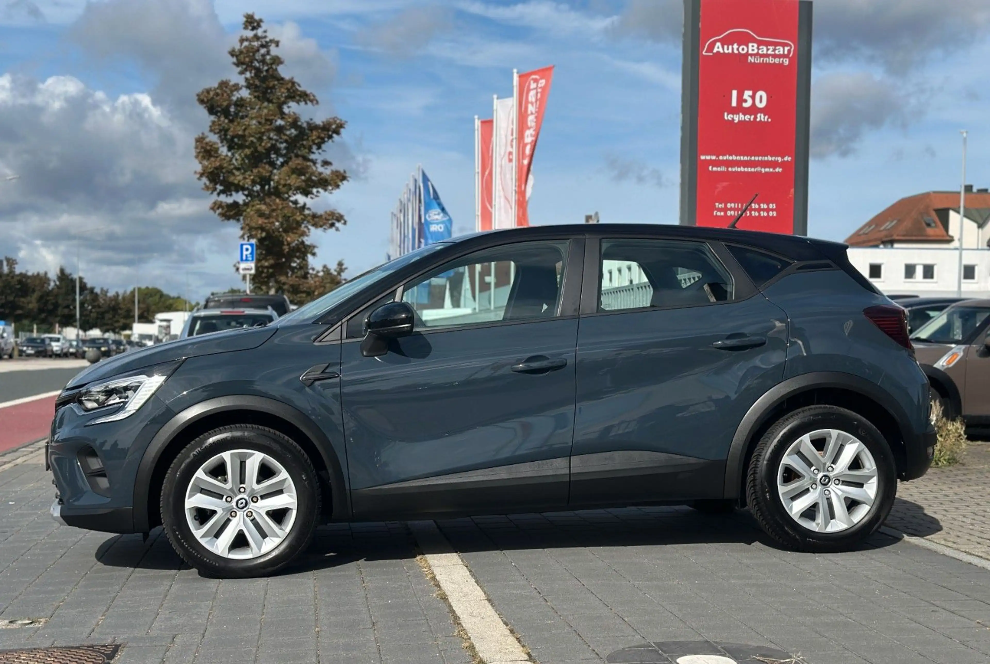 Renault Captur II Zen / 1. Hand / MwSt. / Scheckheft — photo 2