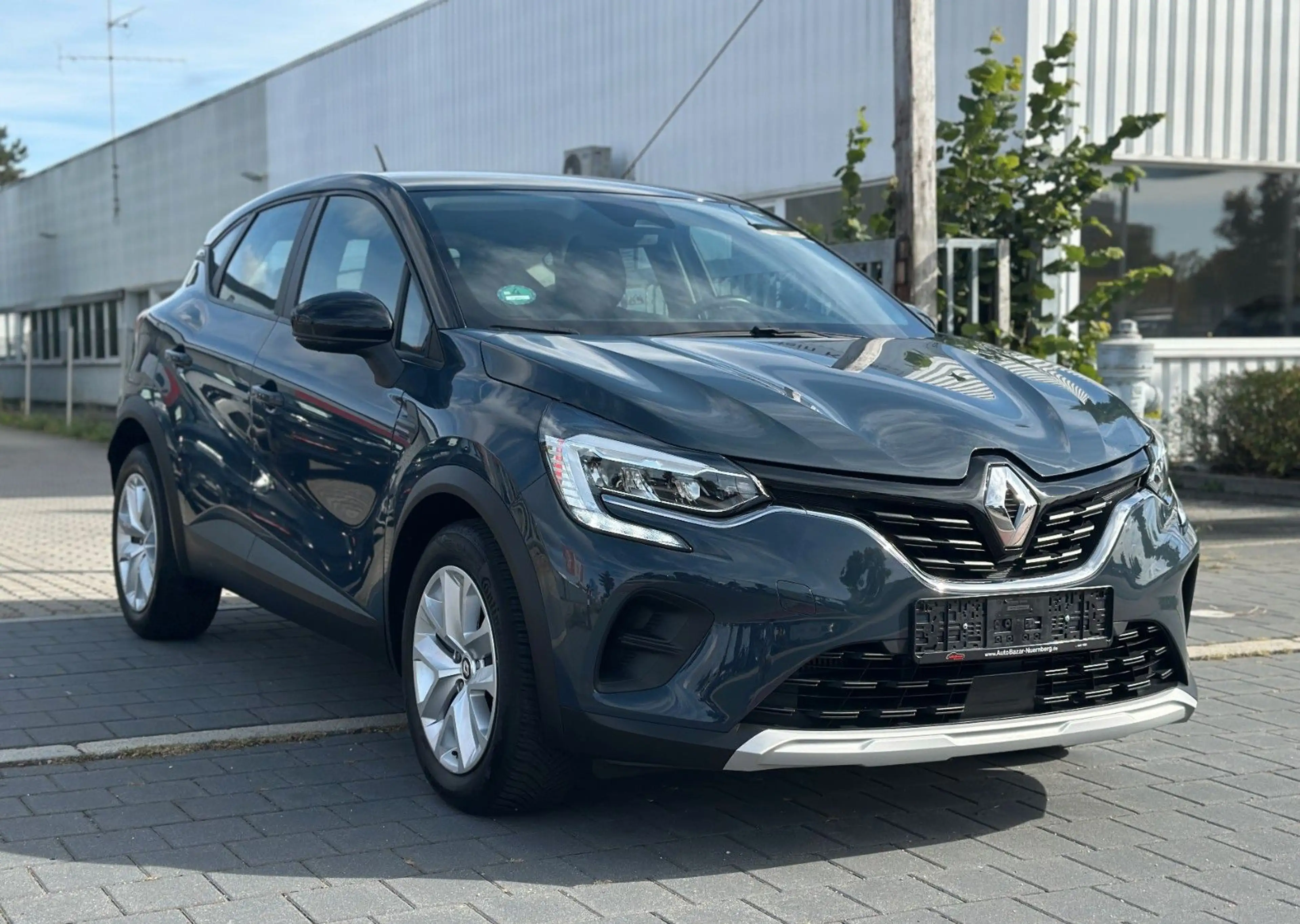 Renault Captur II Zen / 1. Hand / MwSt. / Scheckheft — photo 7