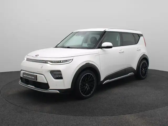 Kia Soul e-Soul ExecutiveLine 64 kWh | Trekhaak afneembaar