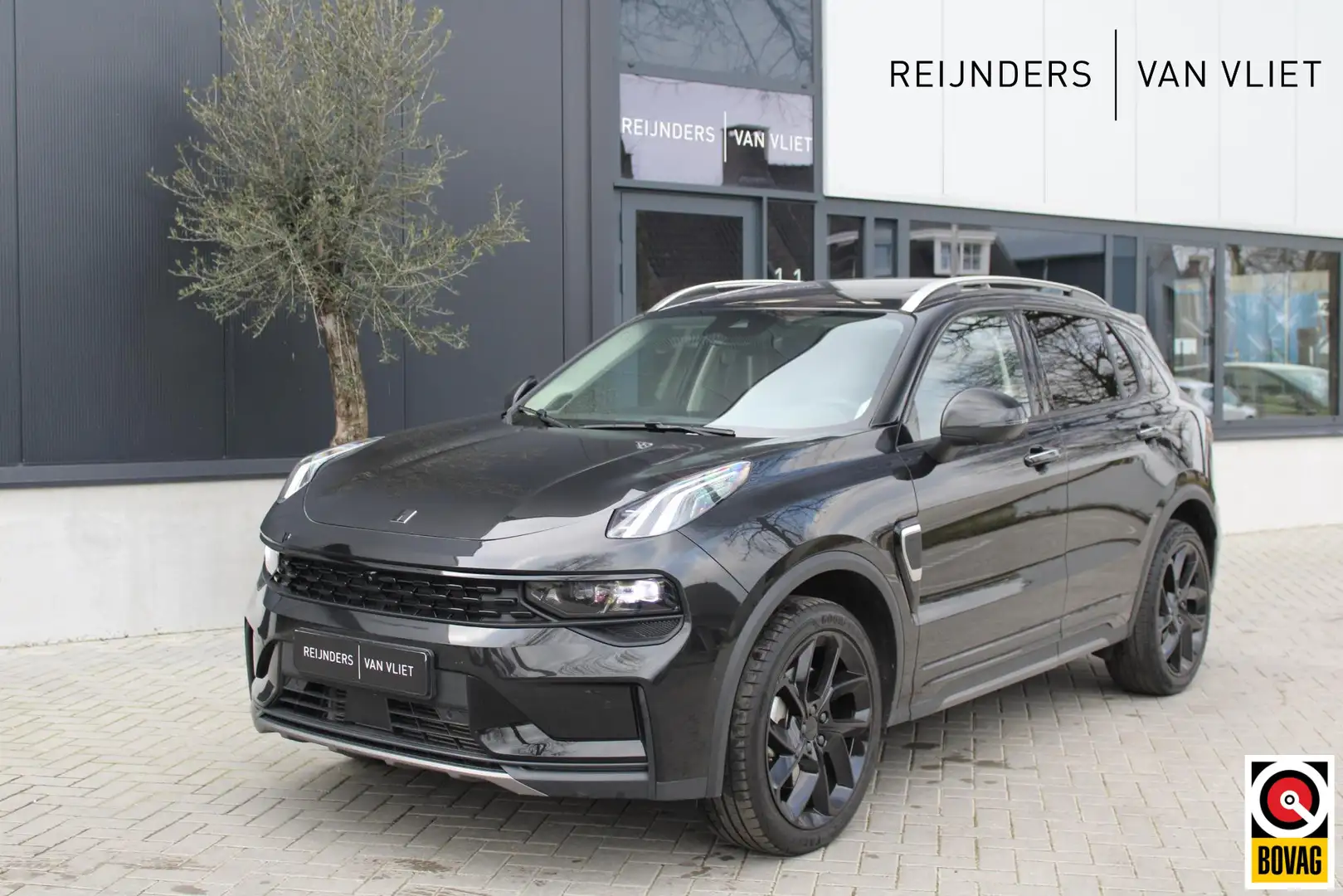 Lynk & Co 01 1.5 Hybrid | Full Black Pack | ACC | Pan.Dak | 360 Noir - 1