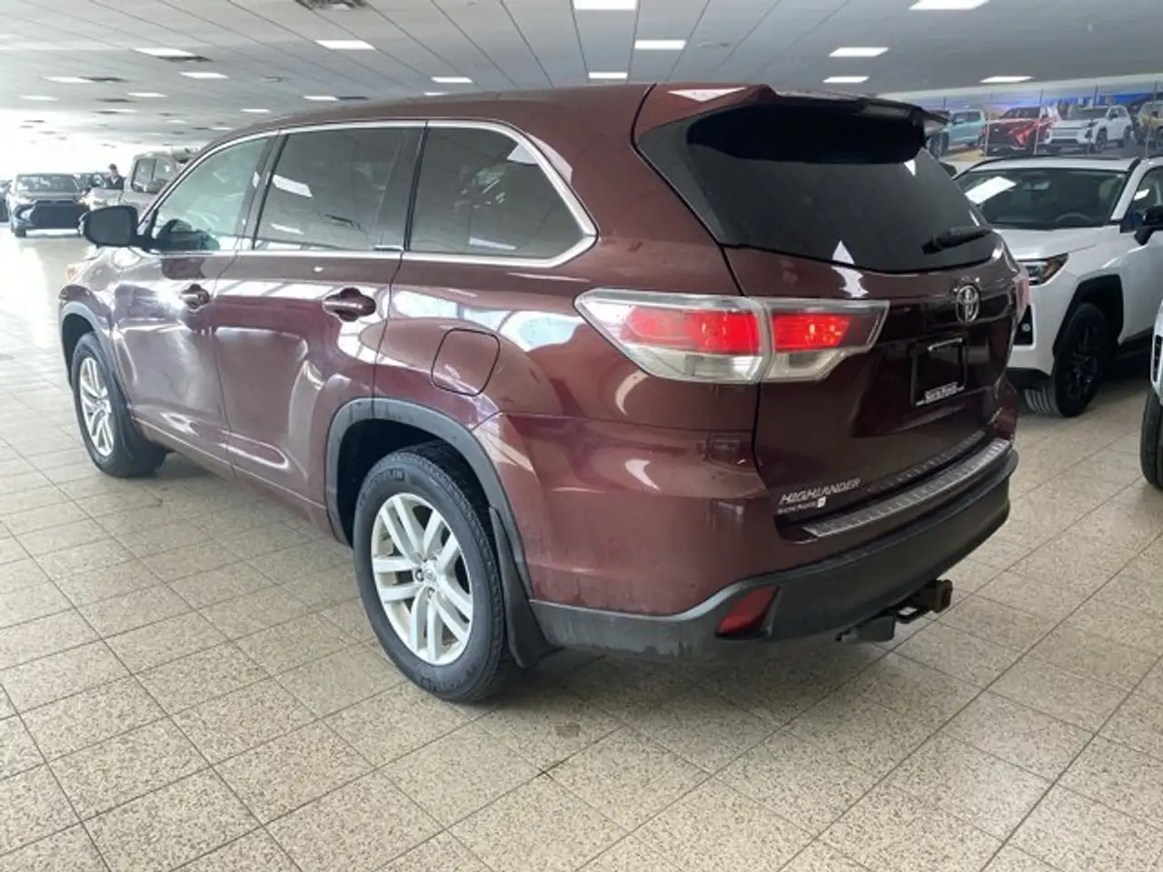 Toyota Highlander снимка Toyota Highlander