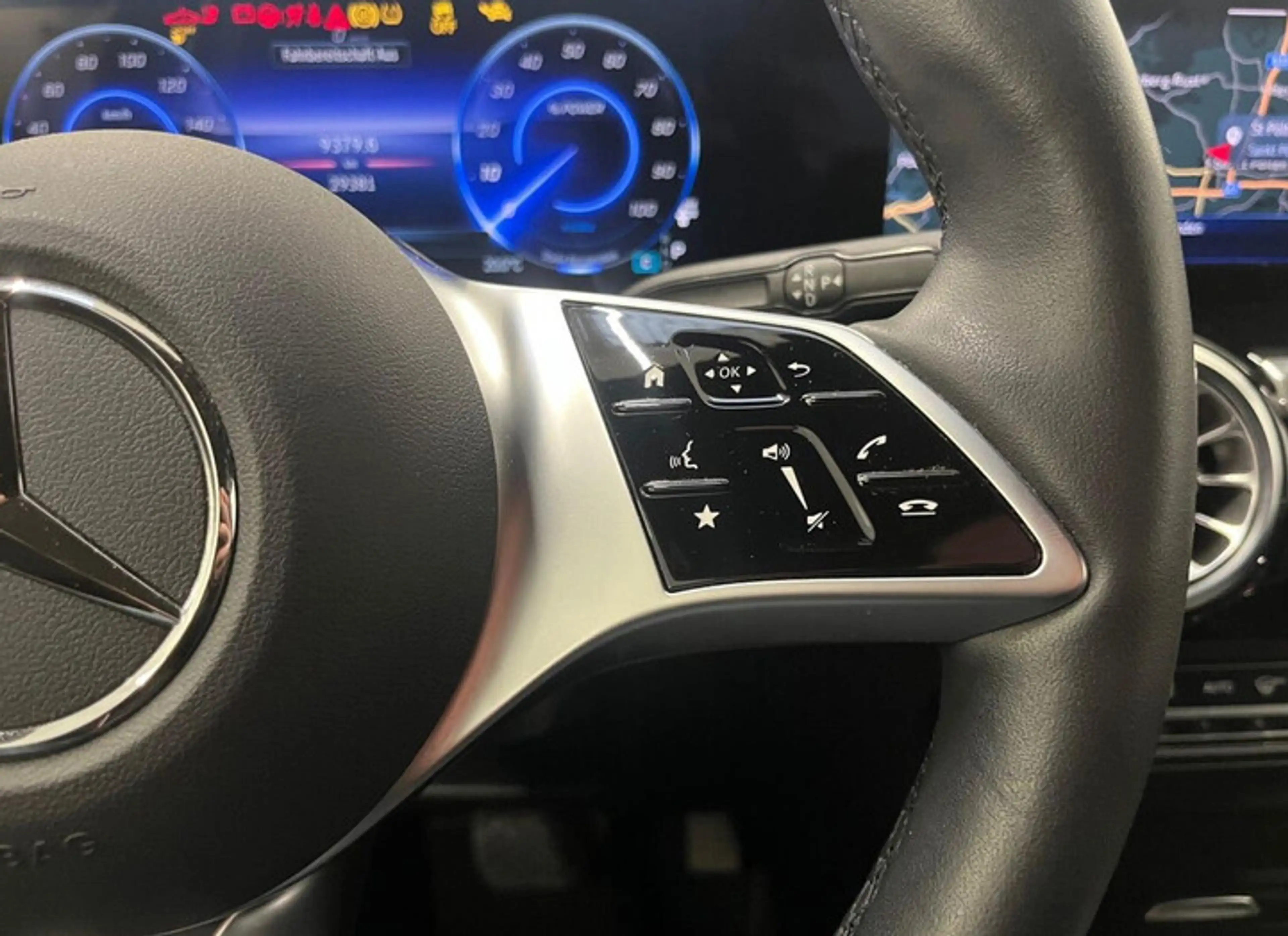 Mercedes-Benz EQA 250+ 70,5kWh Österreich-Edition Aut. — photo 11