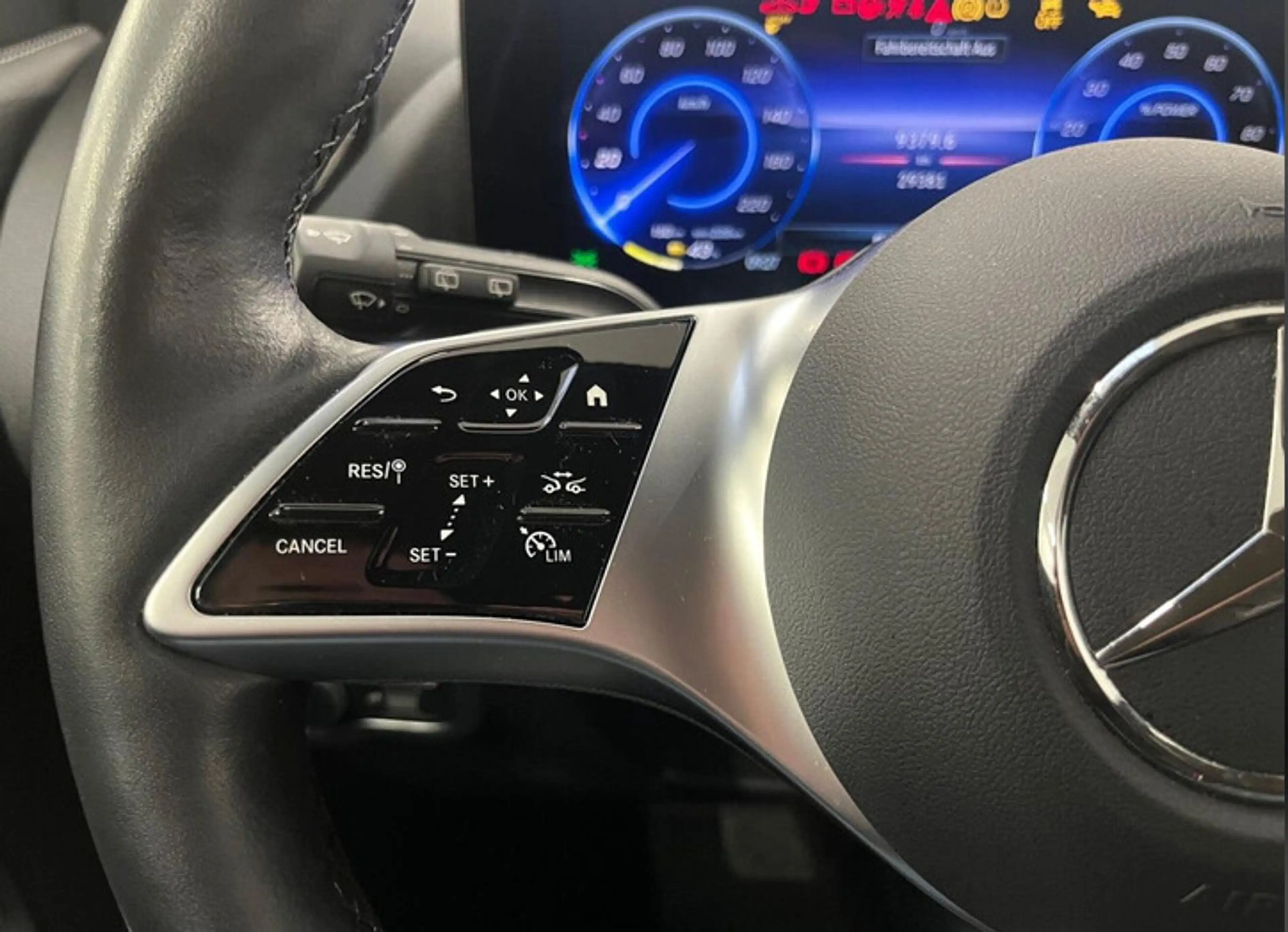 Mercedes-Benz EQA 250+ 70,5kWh Österreich-Edition Aut. — photo 10