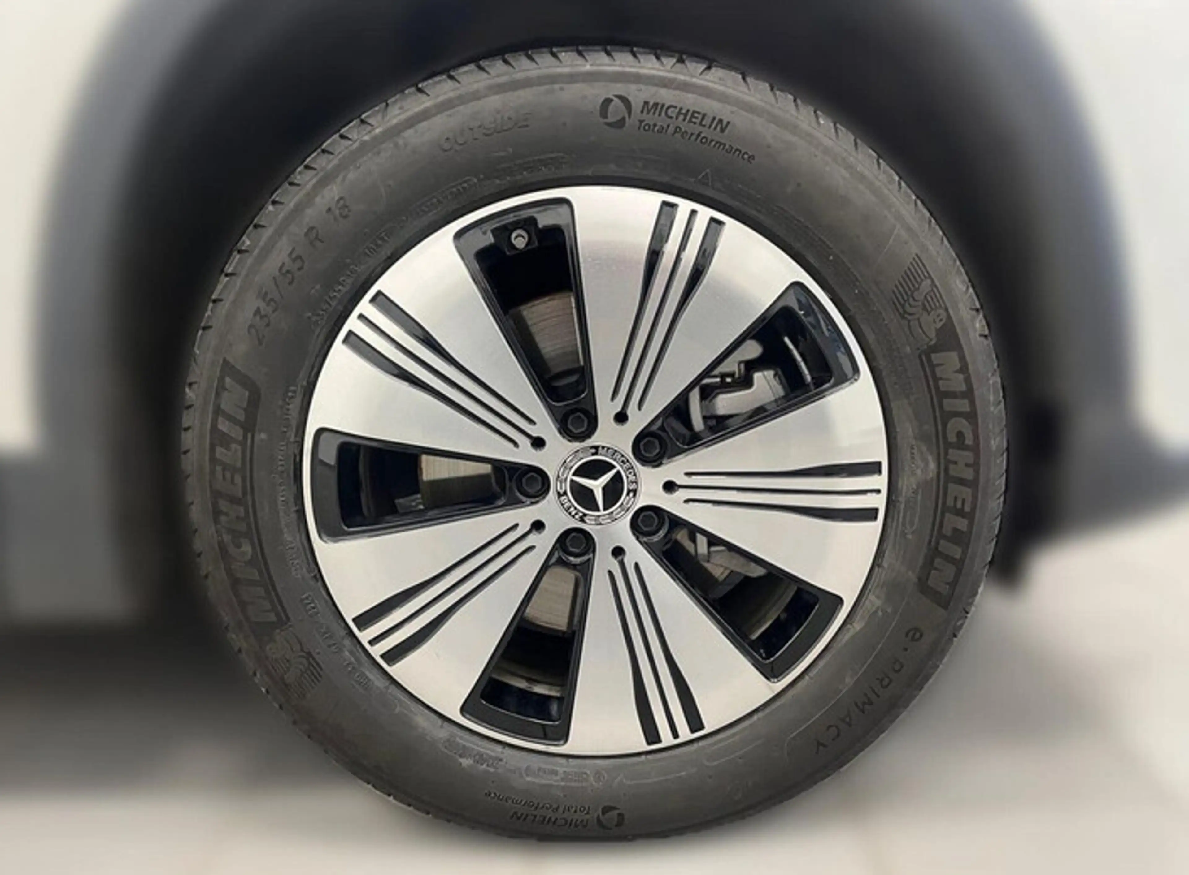Mercedes-Benz EQA 250+ 70,5kWh Österreich-Edition Aut. — photo 5