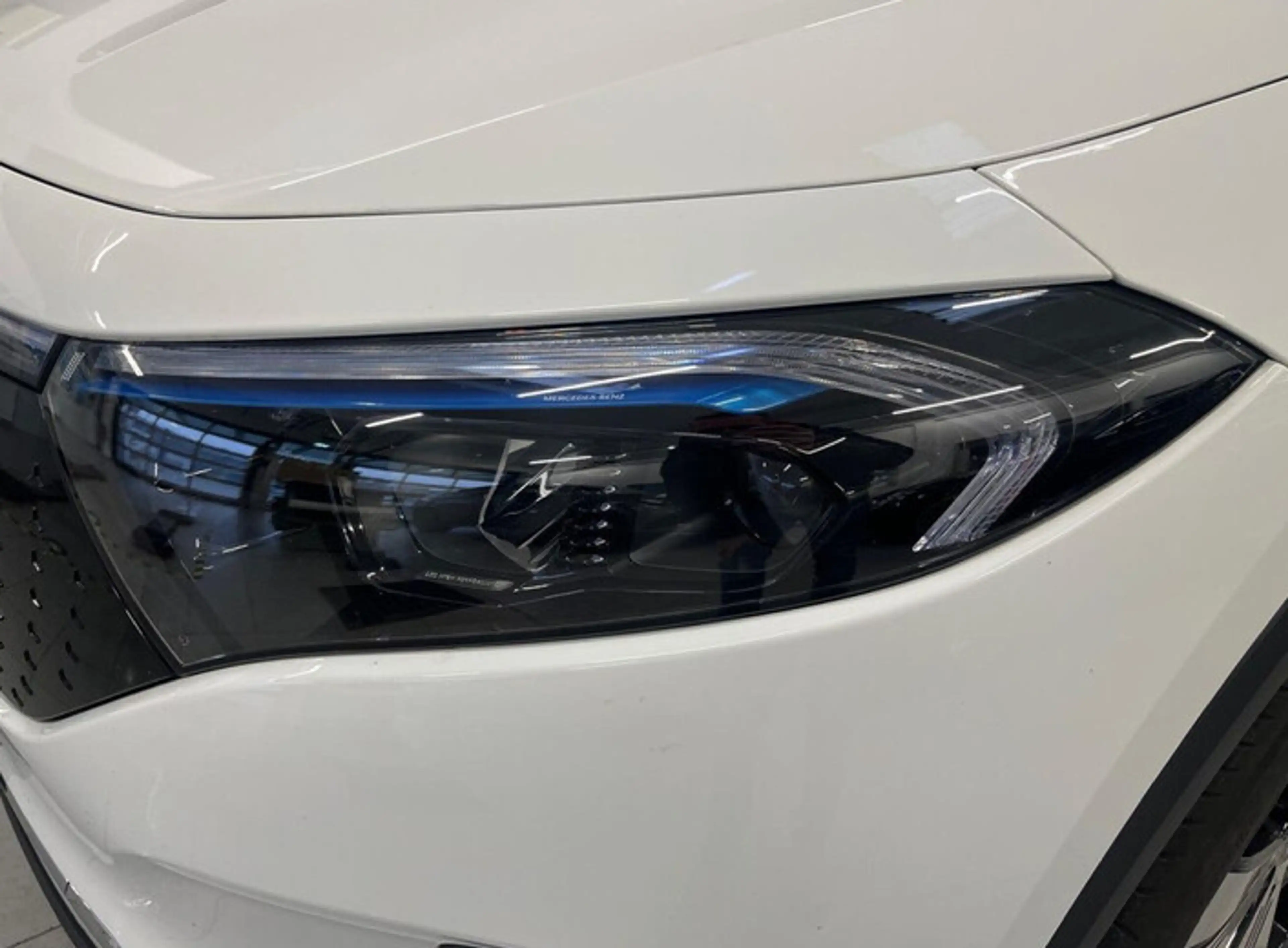 Mercedes-Benz EQA 250+ 70,5kWh Österreich-Edition Aut. — photo 6