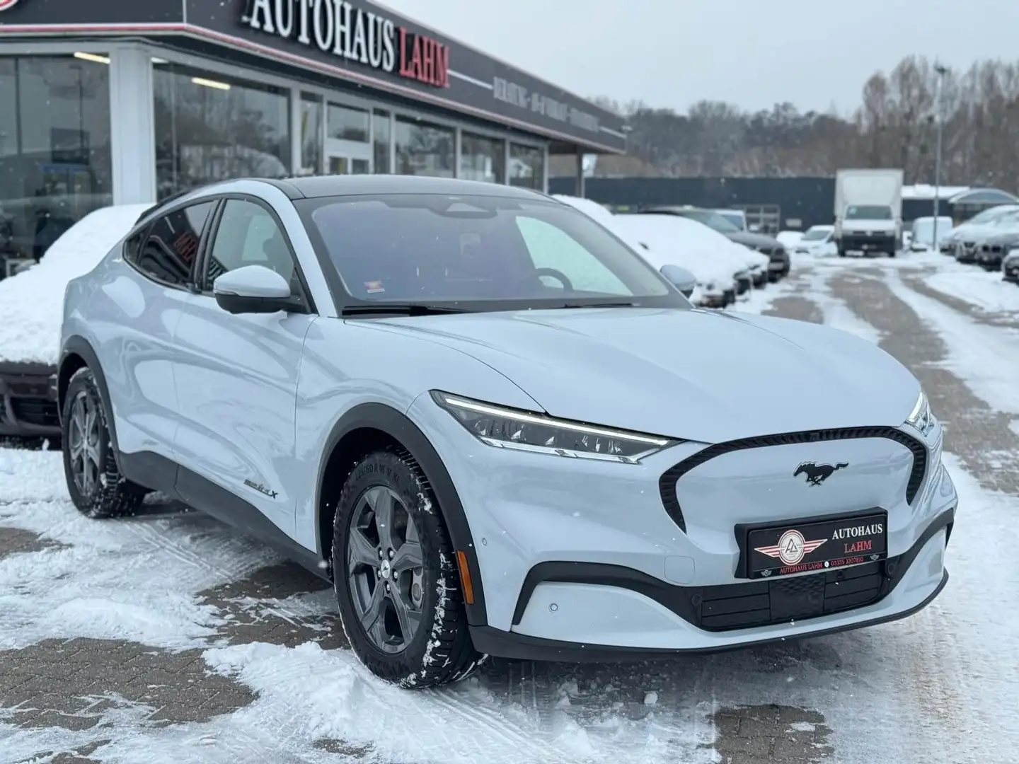 Ford Mustang Mach-E "SPUR ASS."LEDER"360° KAMERA"SHZ" Weiß - 2