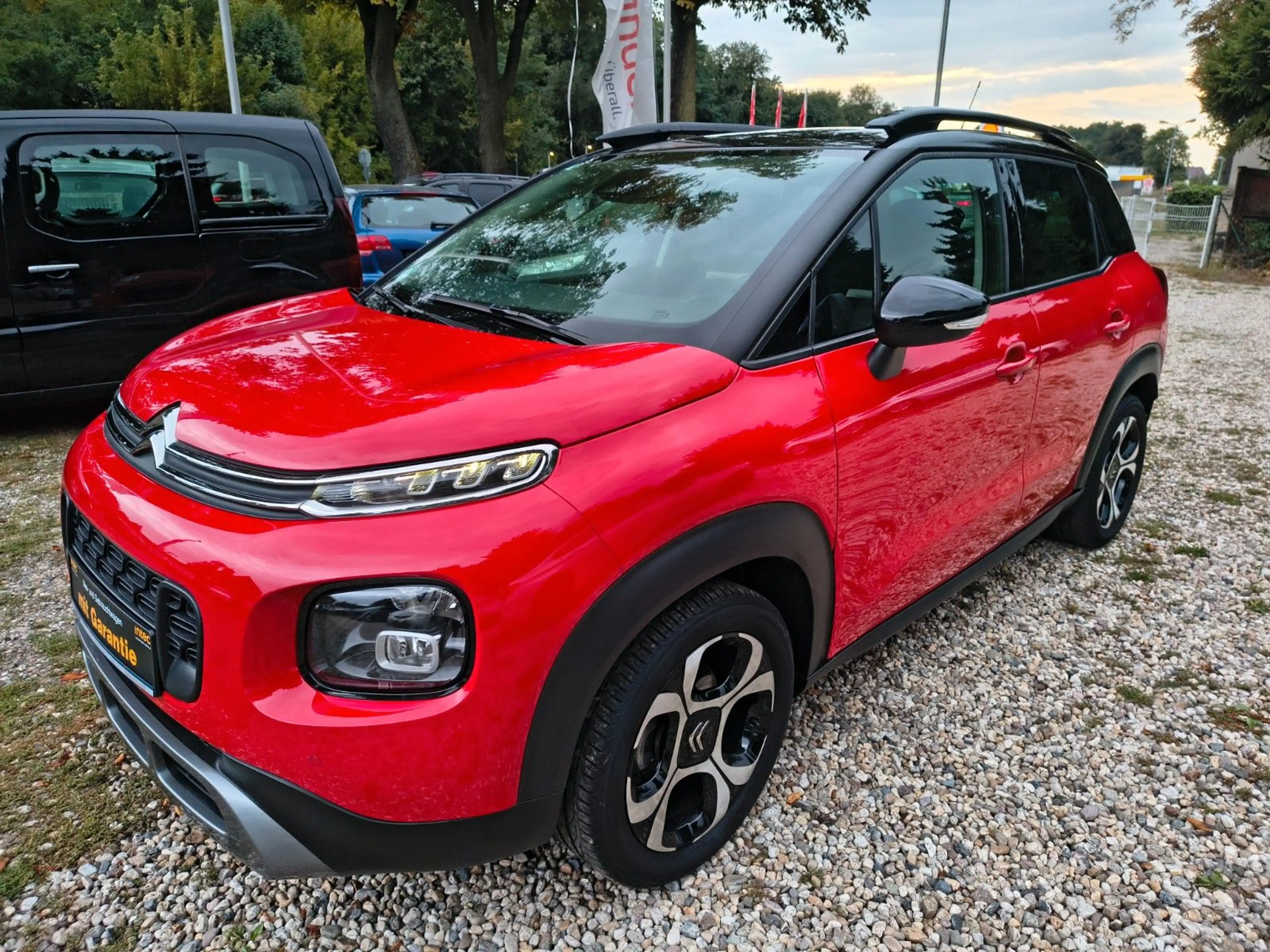 Citroen C3 Aircross Shine Kamera PDC Navi Zahnriemen NEU