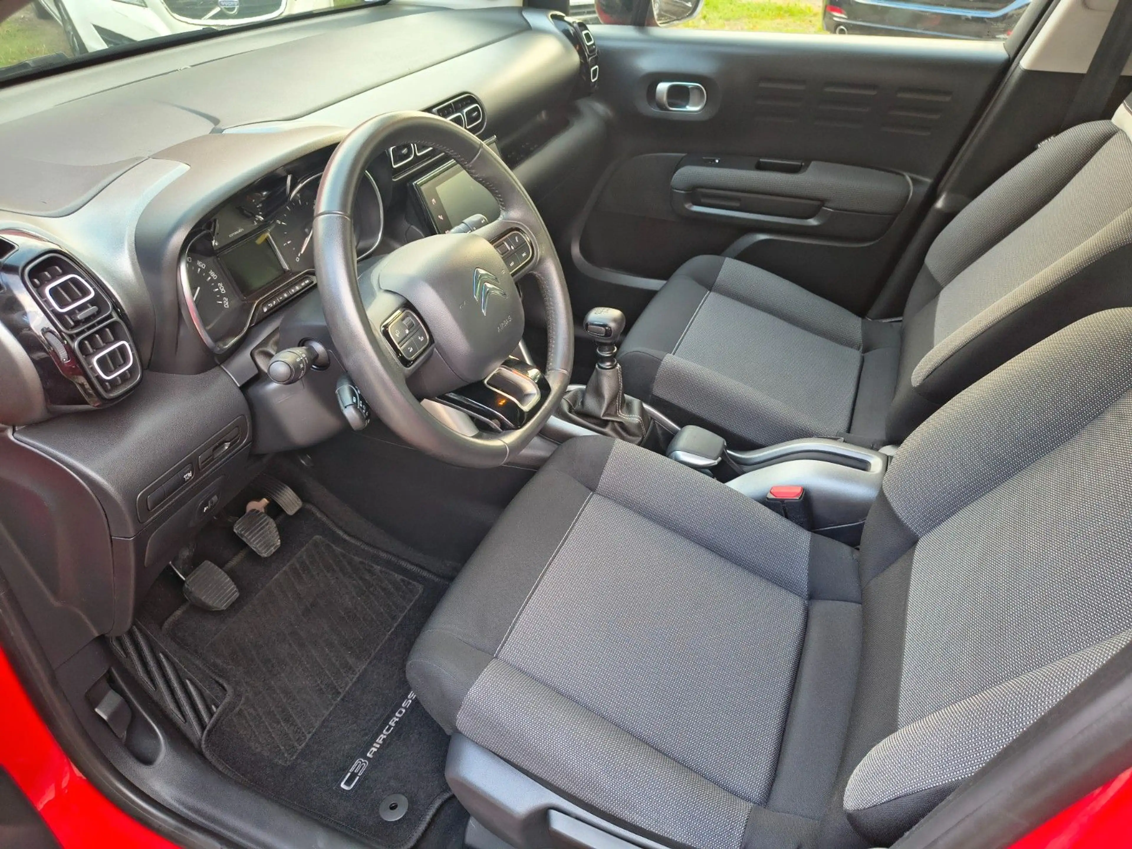Citroen C3 Aircross Shine Kamera PDC Navi Zahnriemen NEU — photo 13
