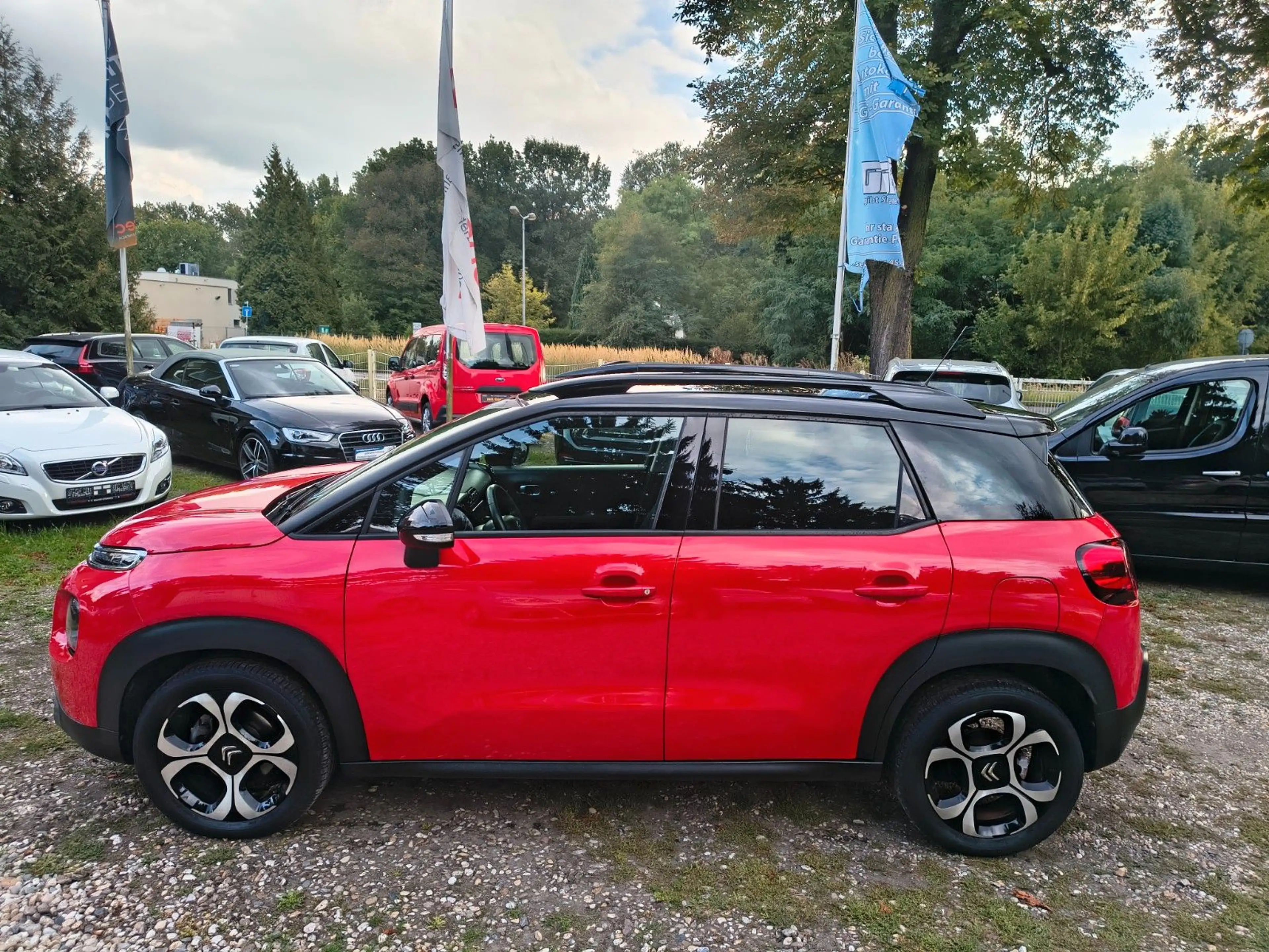 Citroen C3 Aircross Shine Kamera PDC Navi Zahnriemen NEU — photo 11