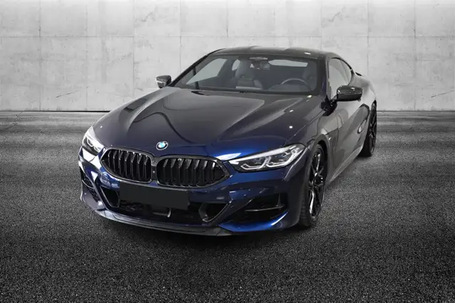 BMW M850 i xDrive Coupé