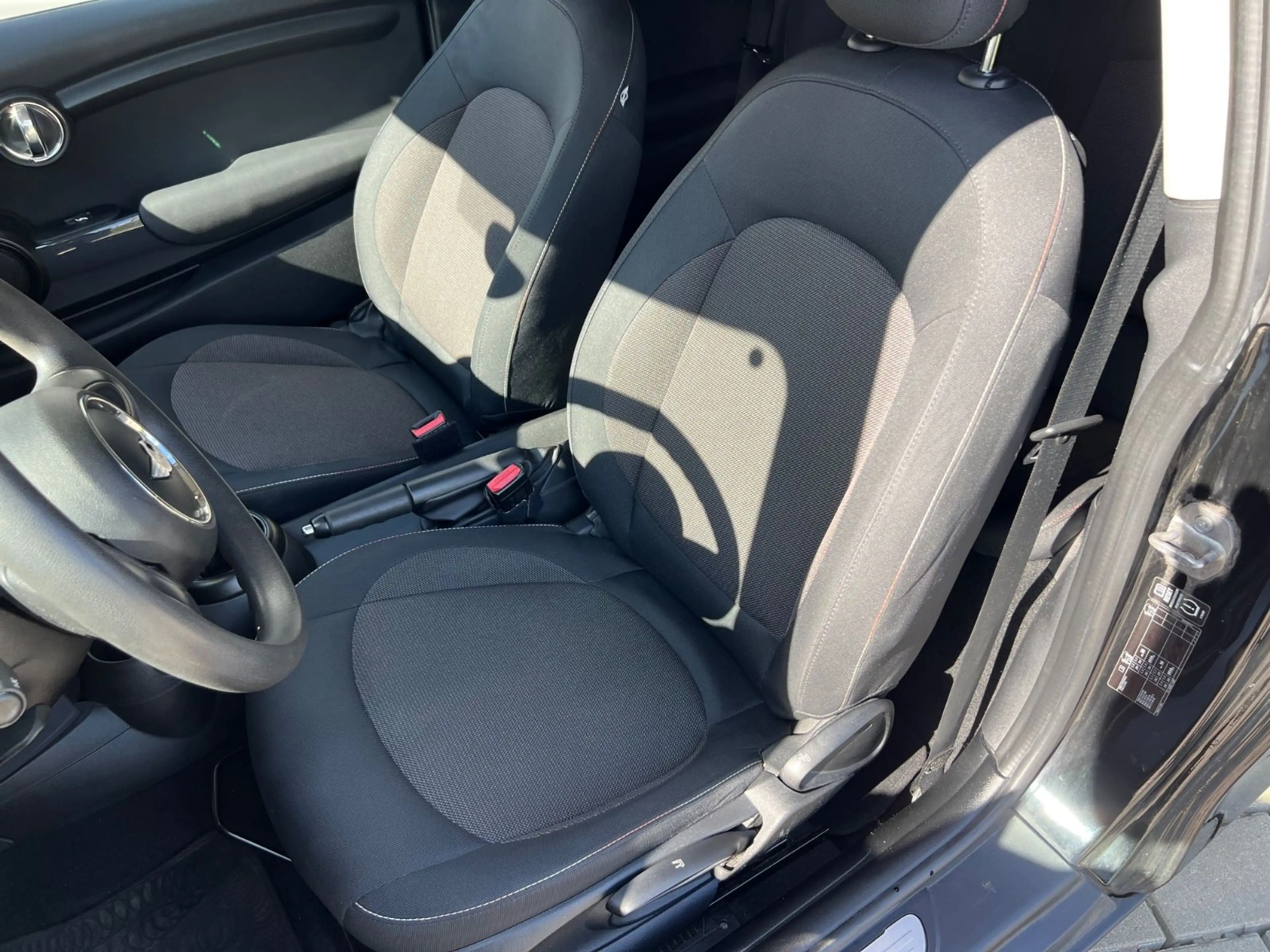 MINI One Cooper ONE F56 KLIMA HU u Service NEU ***TOP*** — photo 10