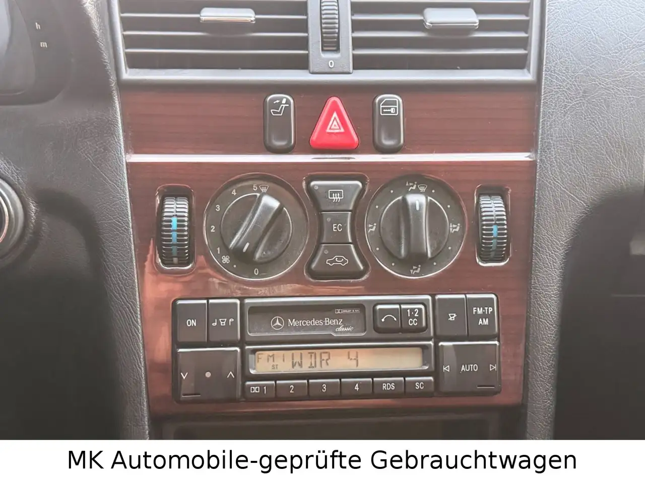 Mercedes-Benz C 180 Classic *Service Neu**, foto 11