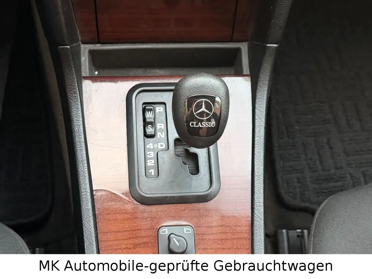 Mercedes-Benz C 180 Classic *Service Neu**, foto 12