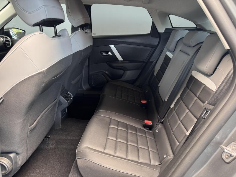 Citroen C4 MAX 1.2 PureTech 131 EAT8 — photo 13