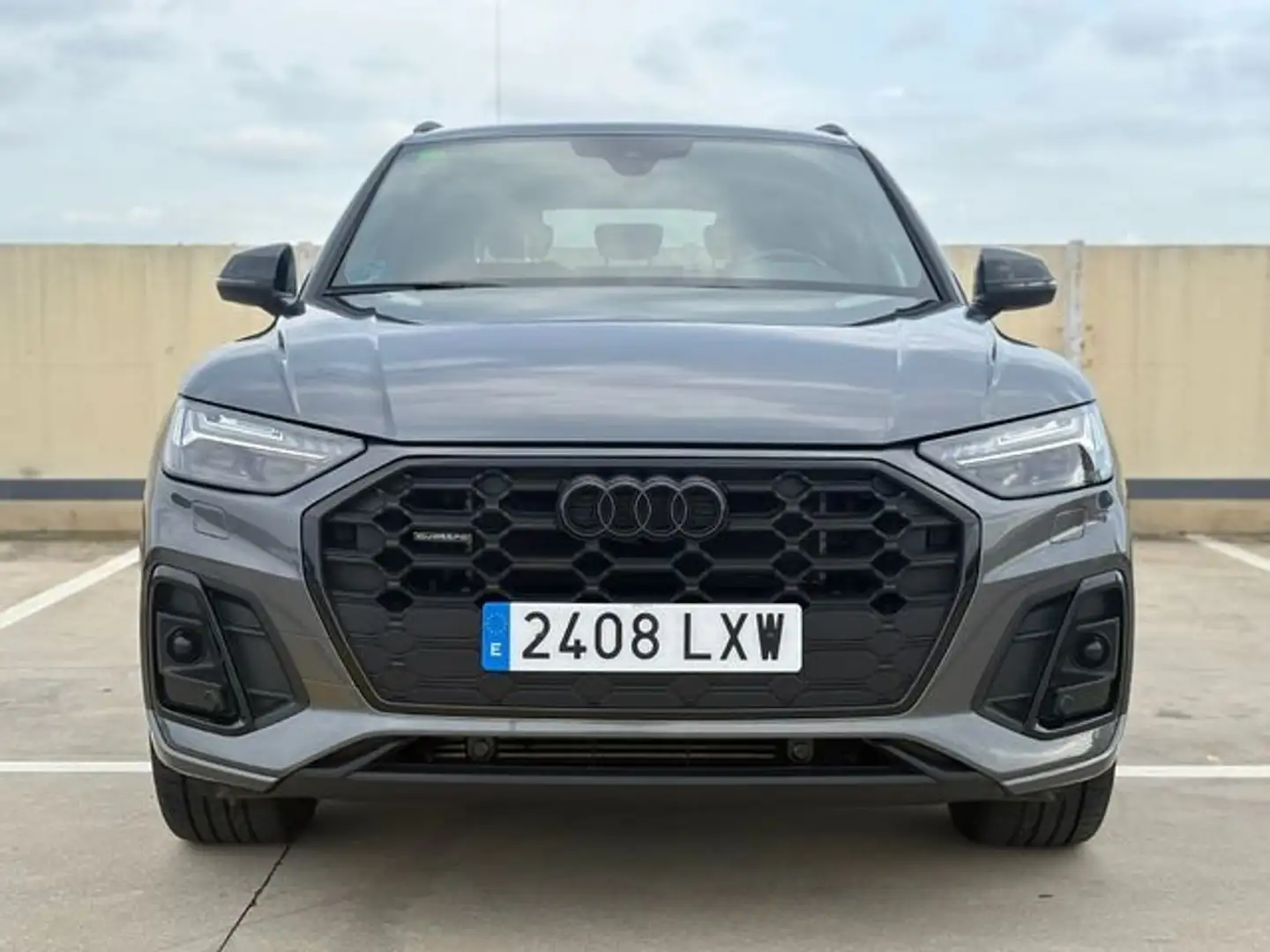 Audi Q5 50 TFSIe Black line quattro-ultra S tronic Gris - 2