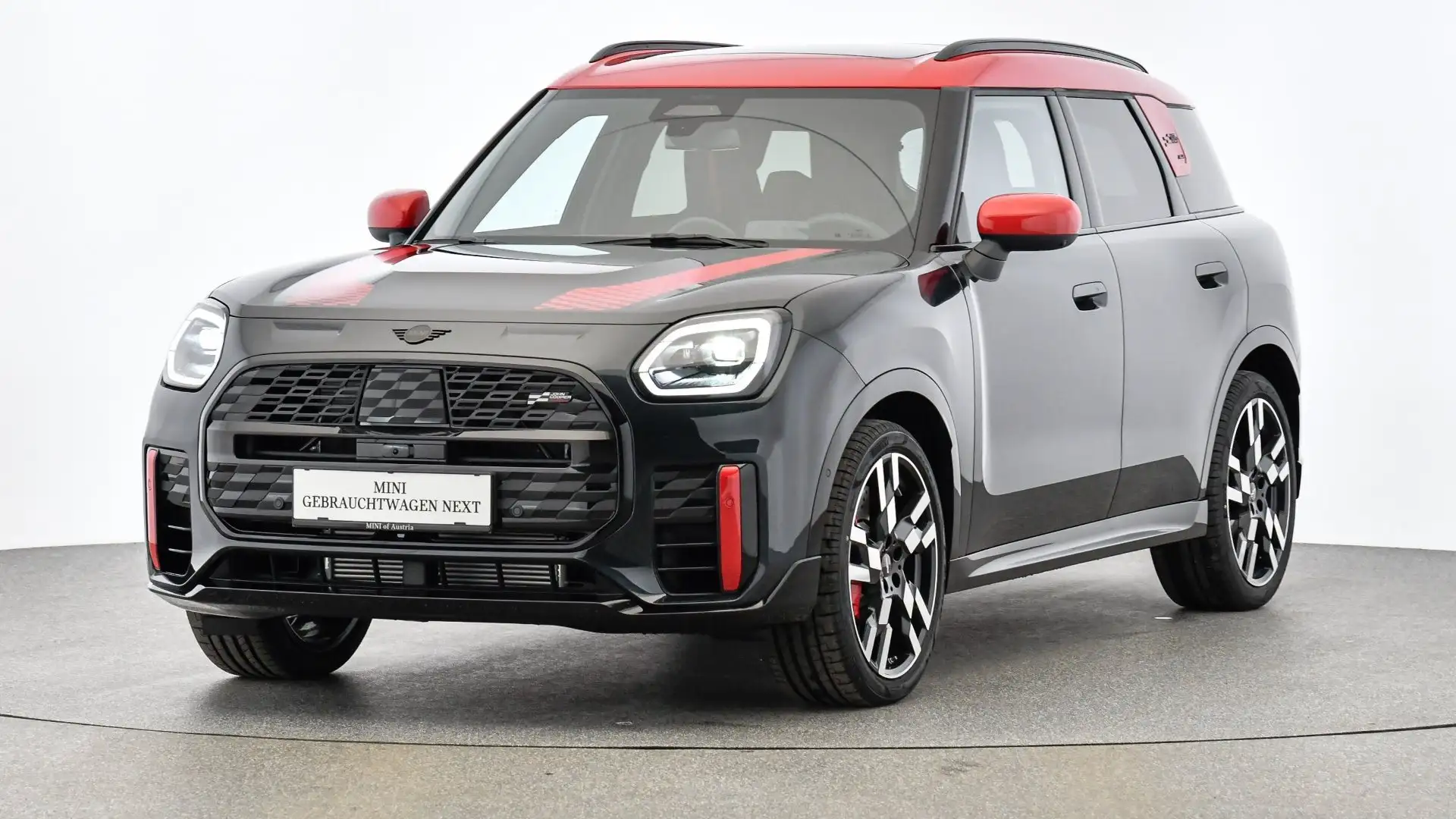 MINI John Cooper Works Countryman John Cooper Works ALL4 Grau - 1