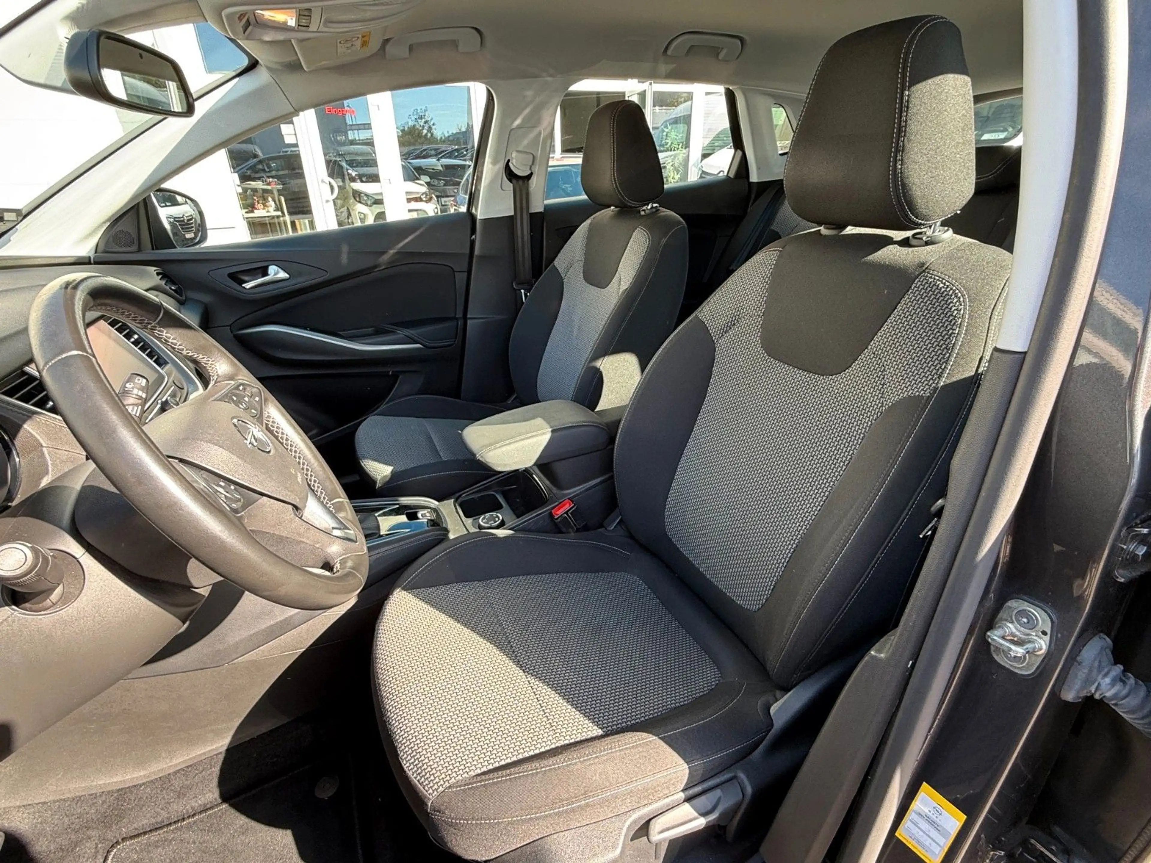 Opel Grandland X Edition KLIMA/NAVI/AHK/2.HAND — photo 11