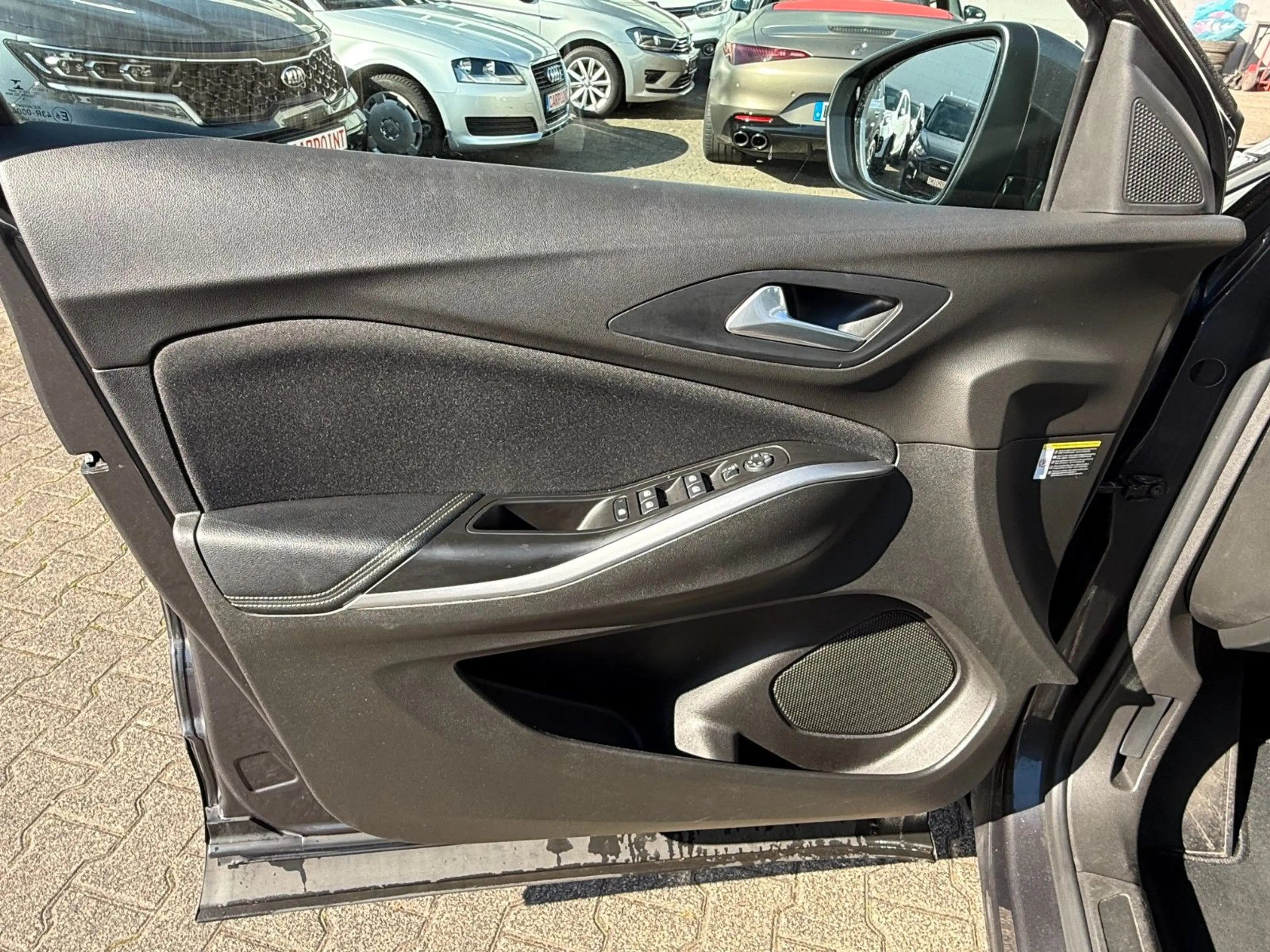 Opel Grandland X Edition KLIMA/NAVI/AHK/2.HAND — photo 9