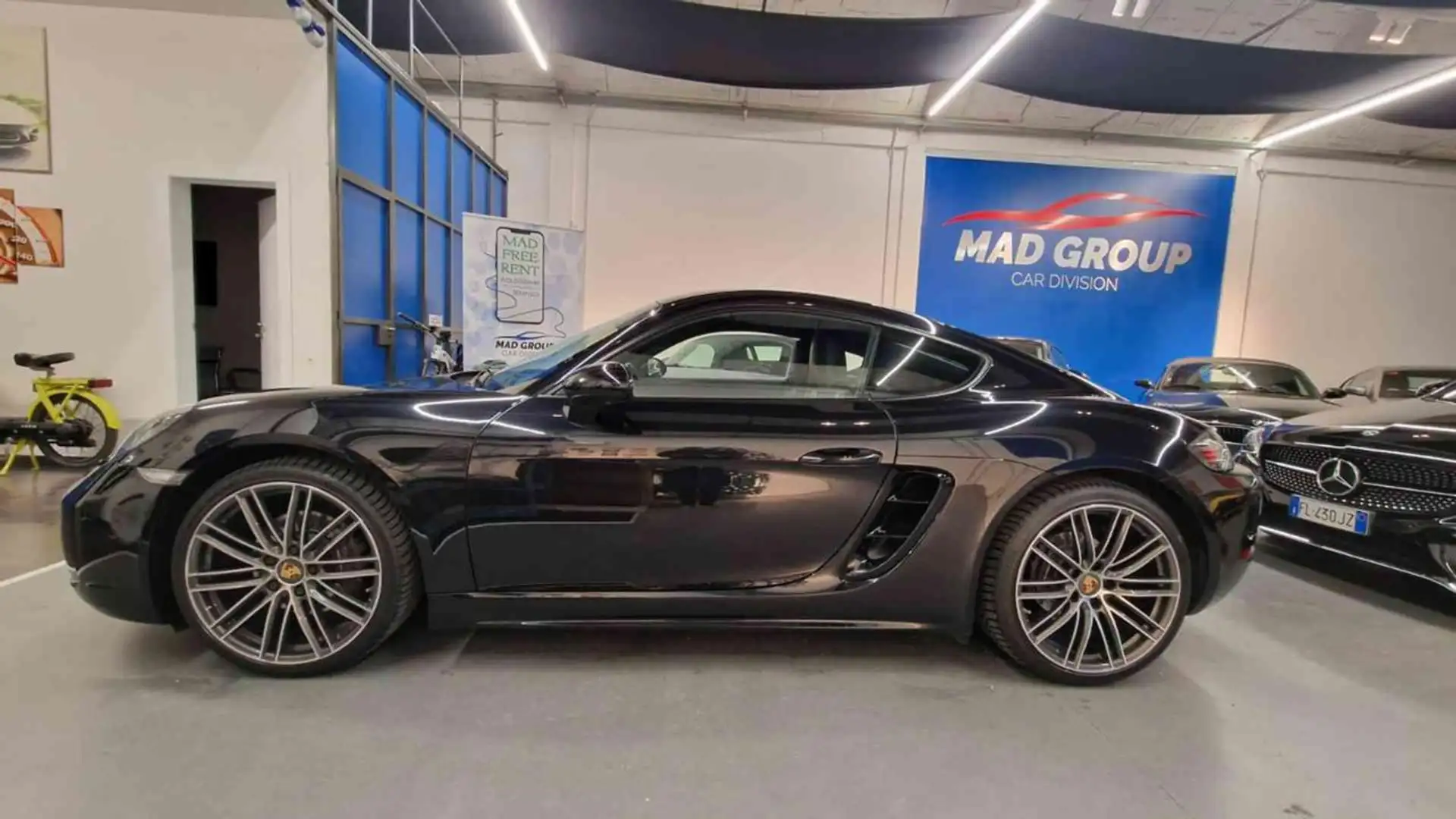 Porsche 718 718 Cayman 2.0 T  CERCHI 20" TURBO! MANUALE! FULL! Noir - 1