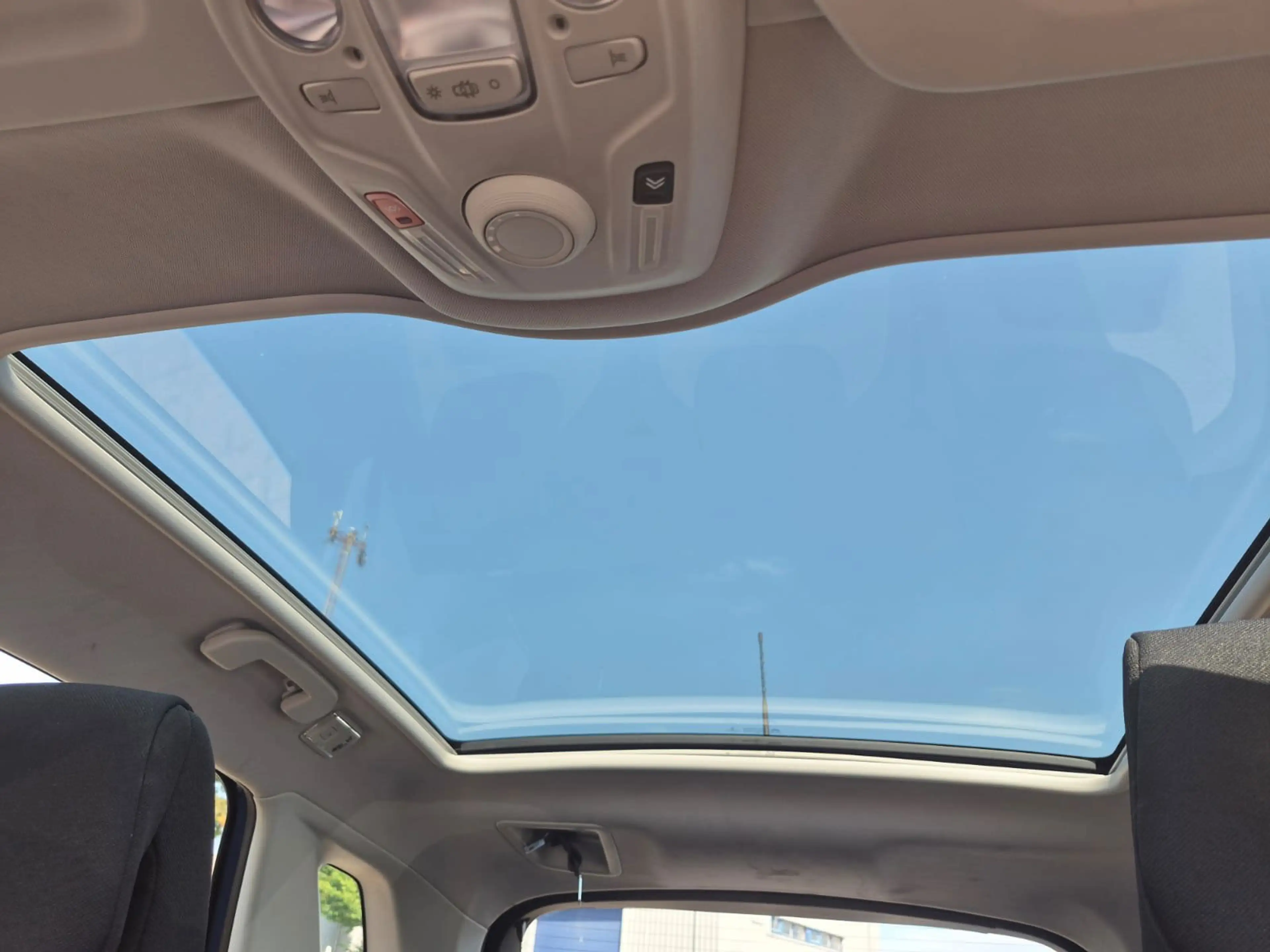 Citroen C4 Picasso 1.2 PureTech Feel — photo 8