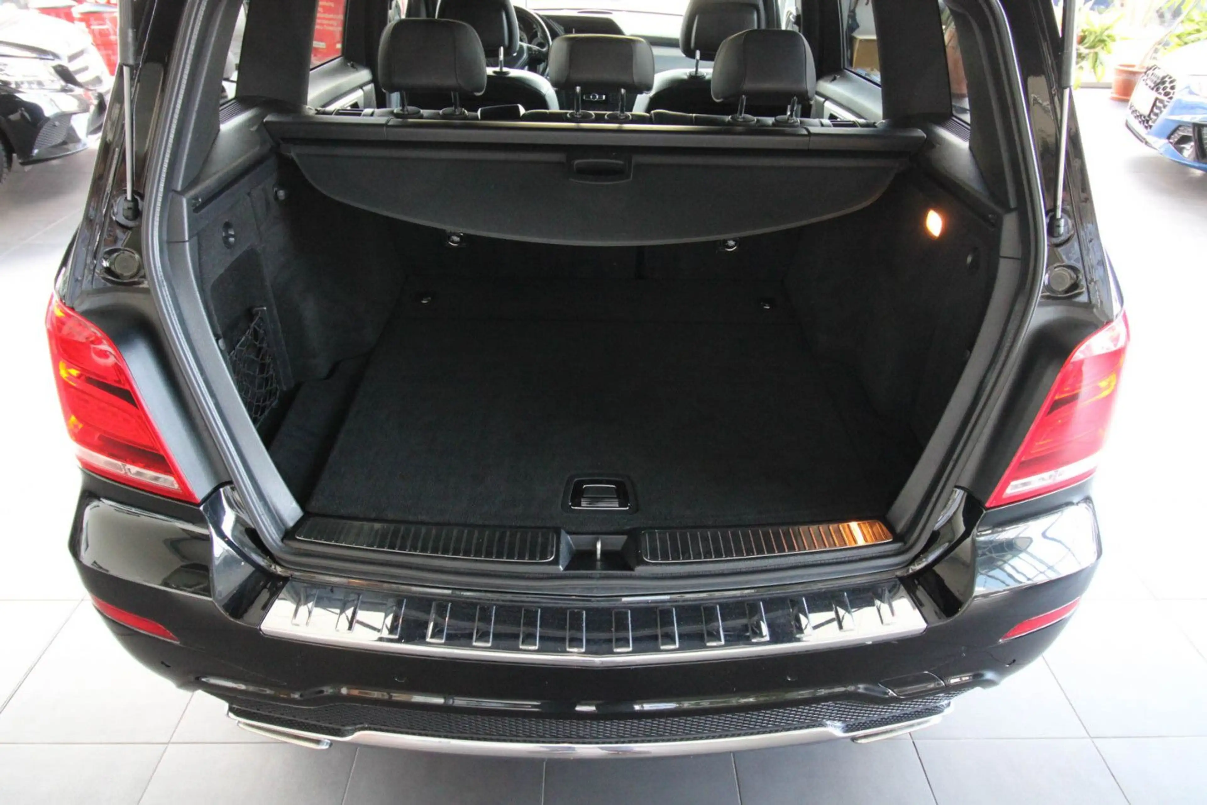 Mercedes-Benz GLK 350 4Matic AMG Sport Line/Leder/Pano/360° — photo 8