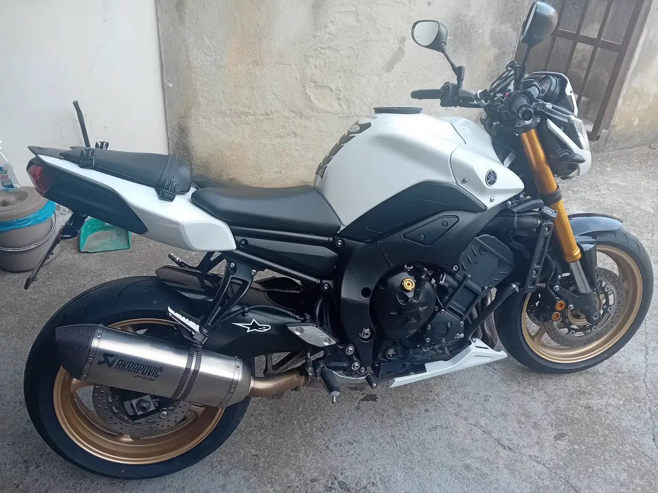 Yamaha FZ 8