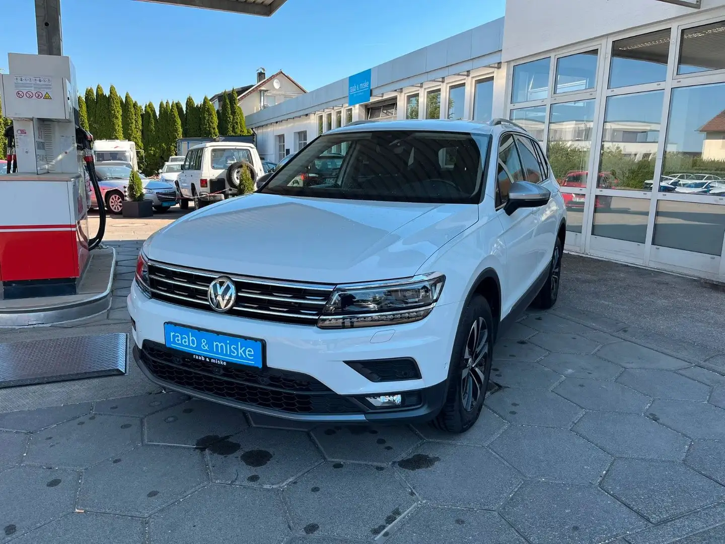 Volkswagen Tiguan Allspace United *ACC/LED/AHK/Kamera/HuD* Weiß - 1