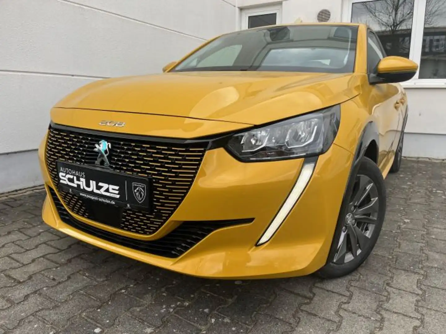 Peugeot 208 Elektromotor 136 Active Pack Gelb - 2