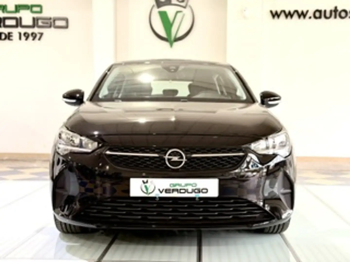Opel Corsa 1.2 XEL S/S Edition 75 Negro - 2