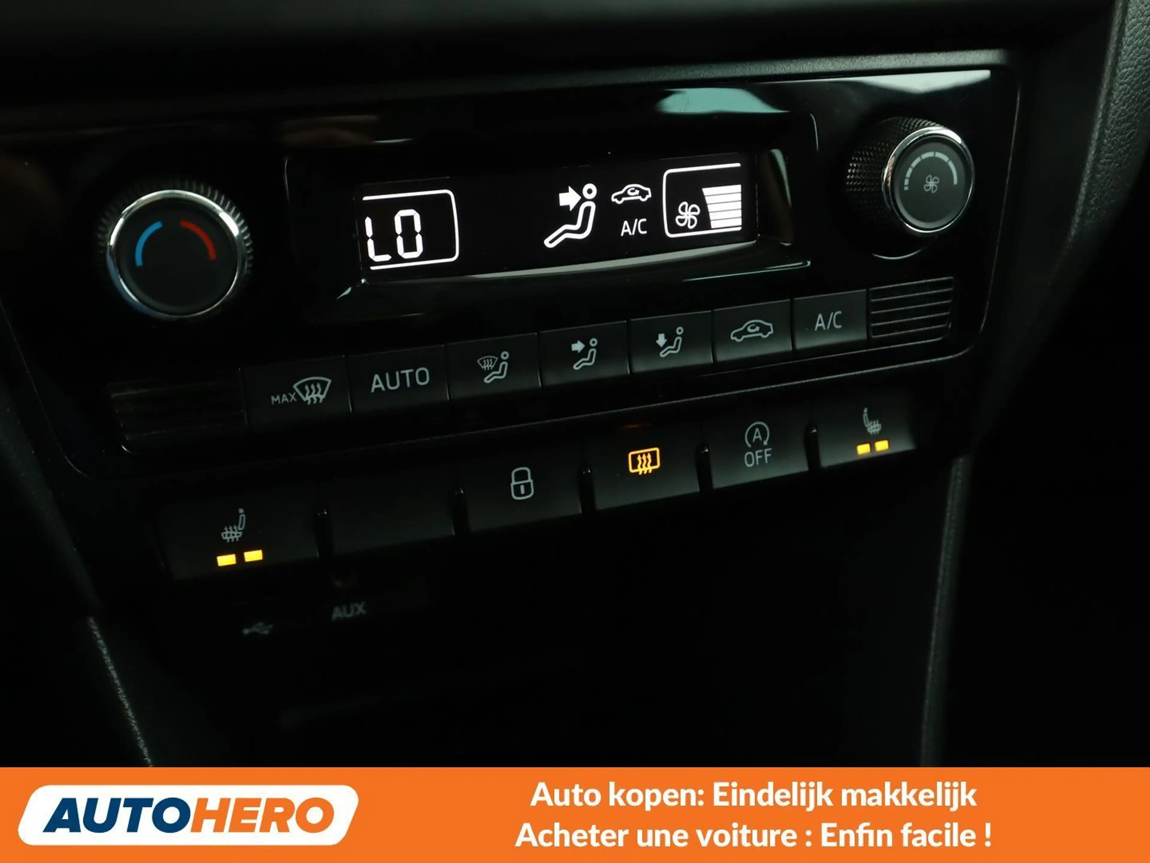 Skoda Rapid/Spaceback 1.2 TSI Ambition — photo 11