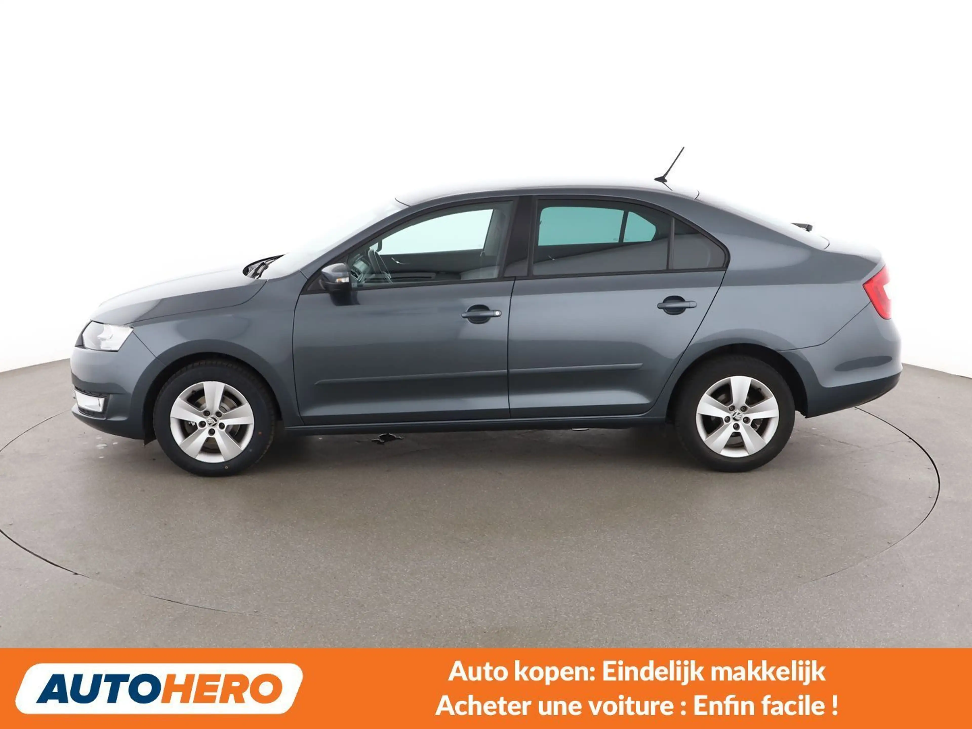 Skoda Rapid/Spaceback 1.2 TSI Ambition — photo 3