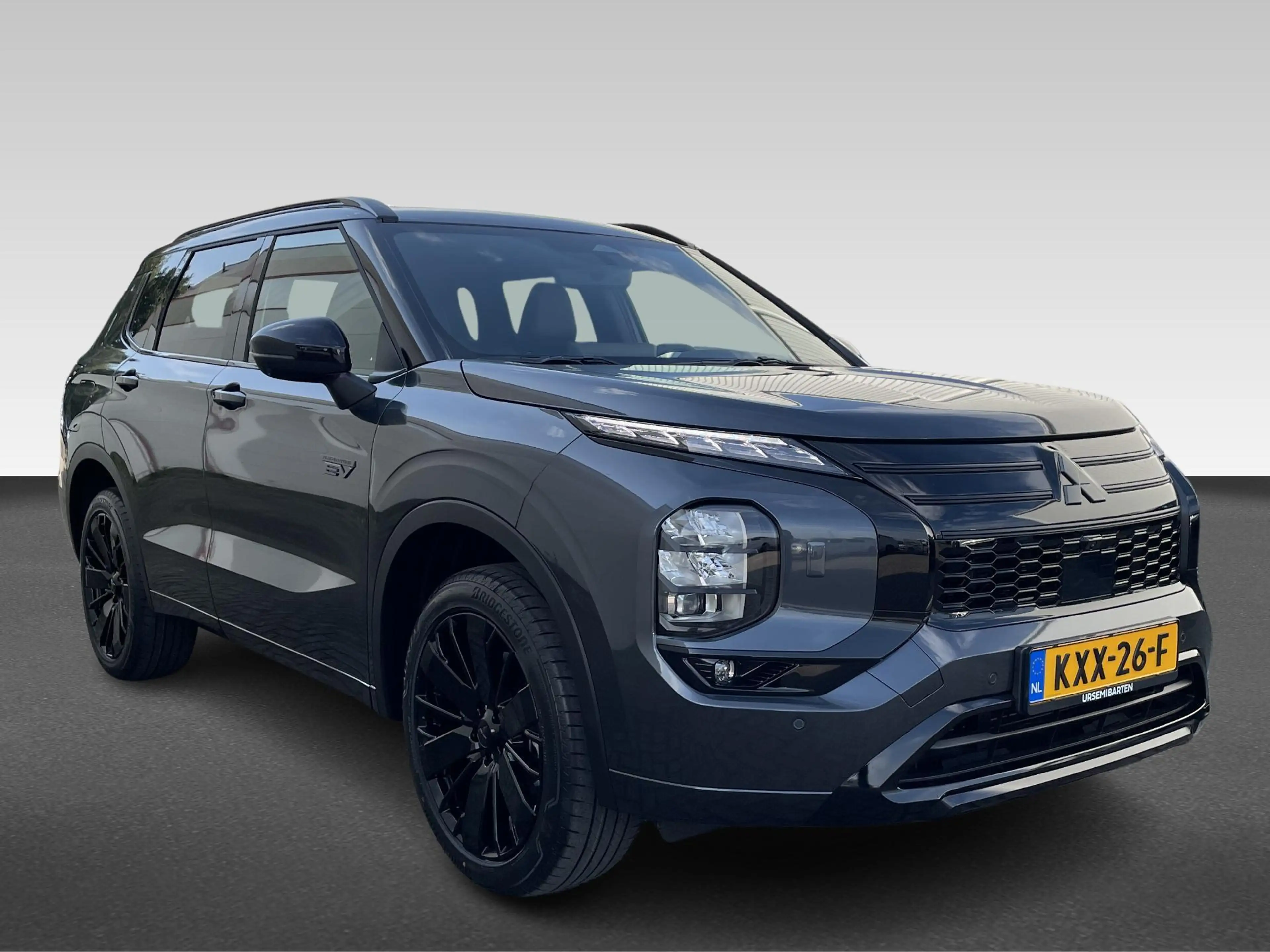 Mitsubishi Outlander 2.4 PHEV Black Edition Registratiekorting € 7.000, — photo 8