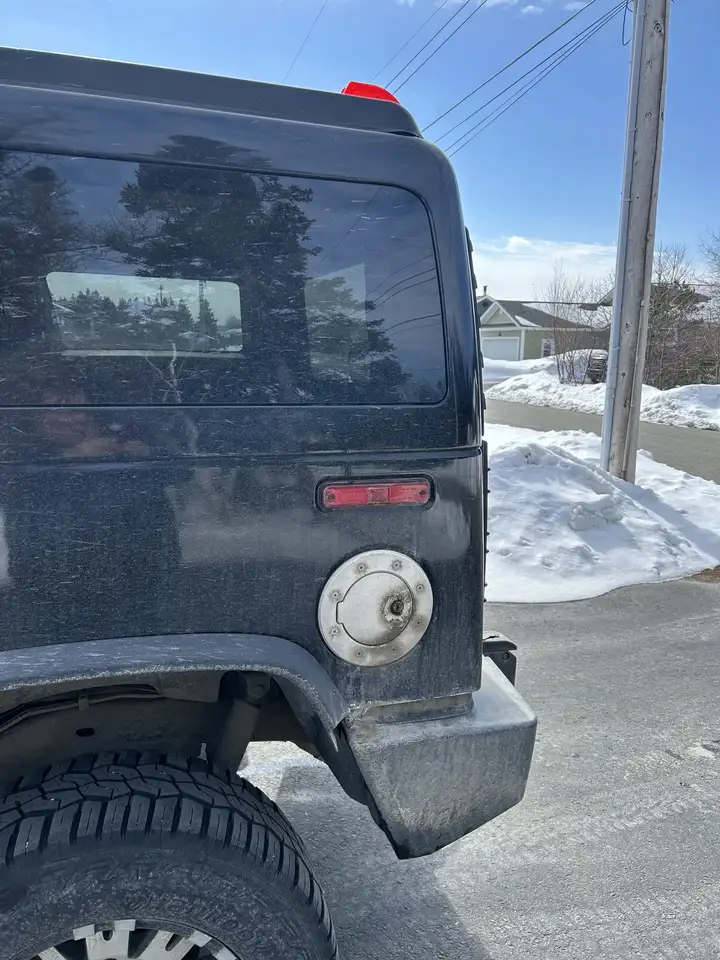 GMC HUMMER EV SUV снимка GMC HUMMER EV SUV