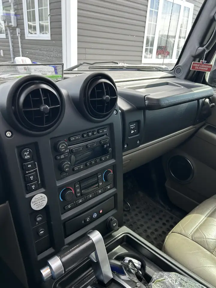 GMC HUMMER EV SUV снимка GMC HUMMER EV SUV
