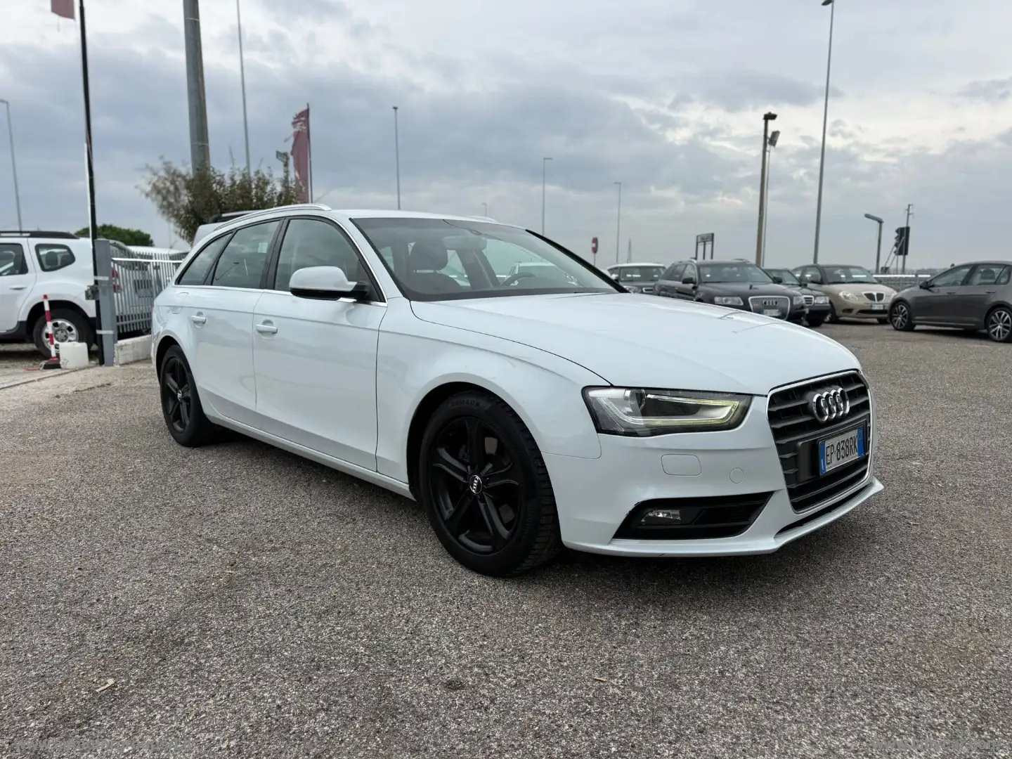 Audi A4 2.0 TDI 143 CV mult. Business Plus - 1