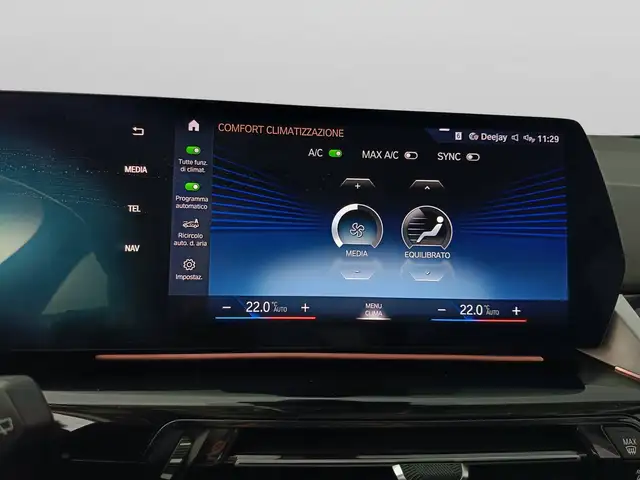 BMW 2 Series view 14